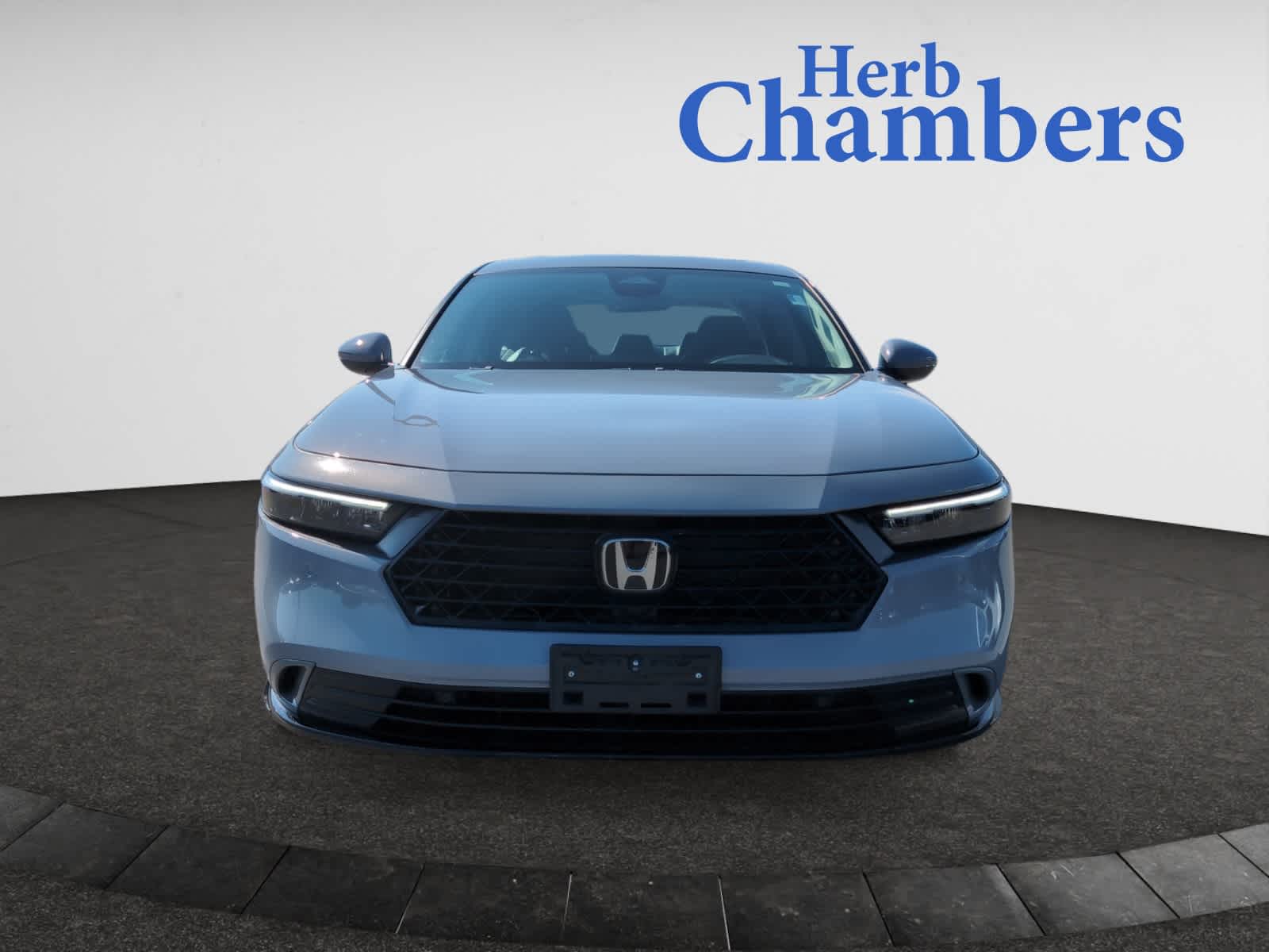 2023 Honda Accord Hybrid EX-L photo 2