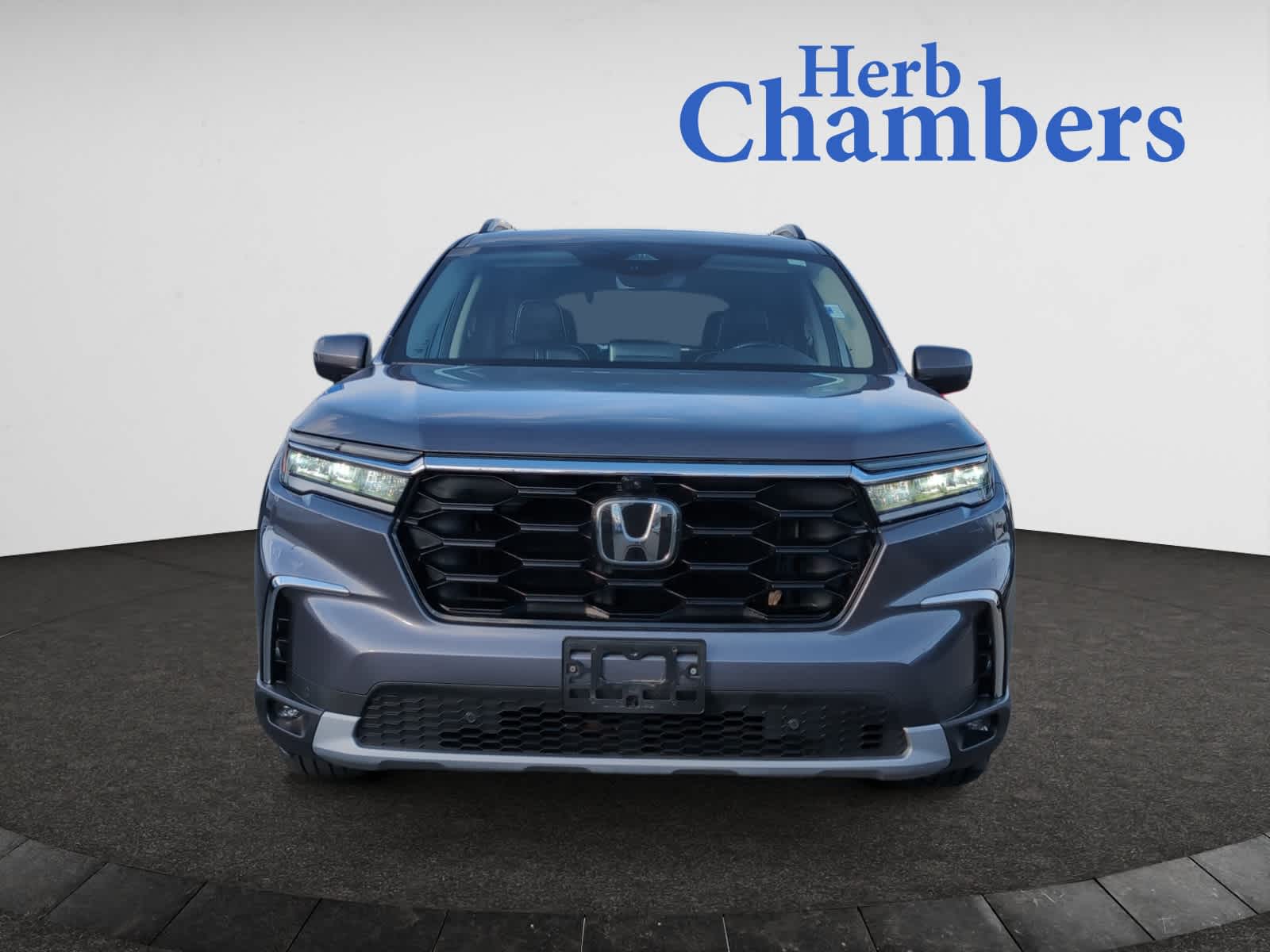 2023 Honda Pilot Elite photo 2