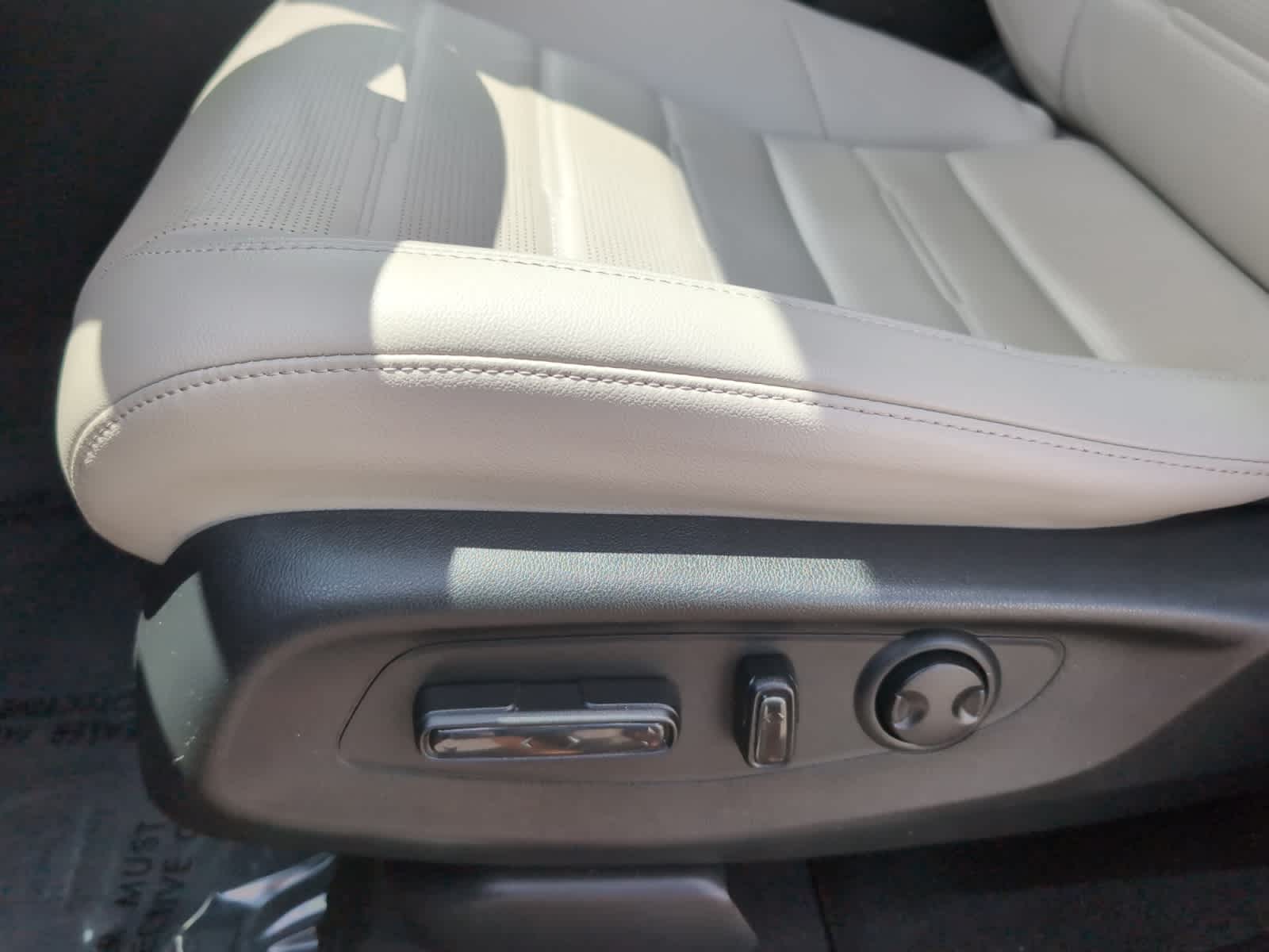 used 2024 Honda CR-V car, priced at $32,998