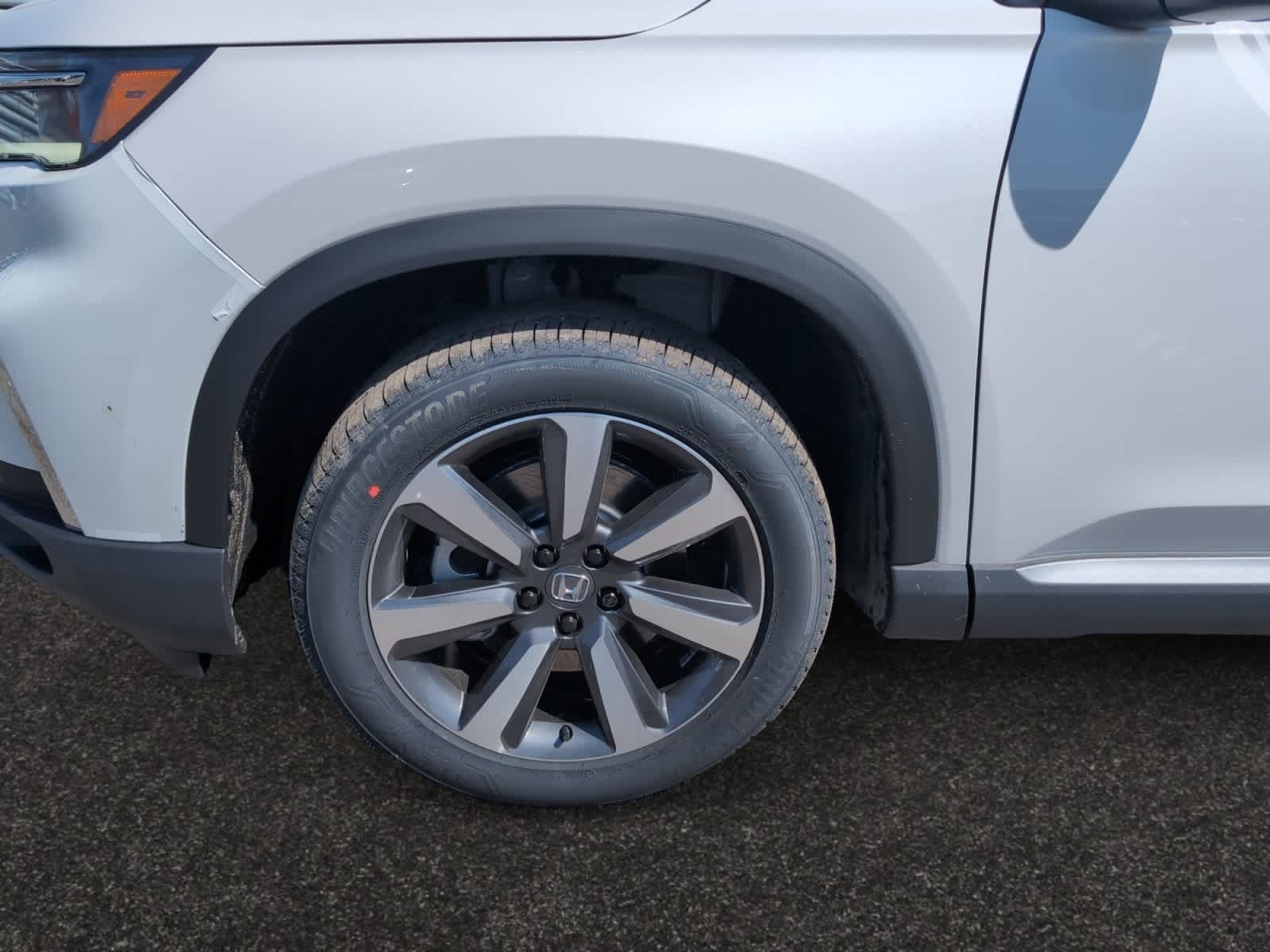 new 2025 Honda Pilot car, priced at $51,550