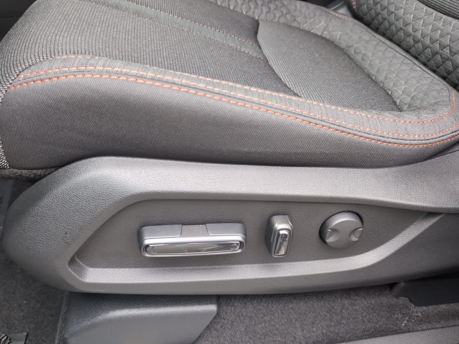 new 2025 Honda Pilot car, priced at $44,250