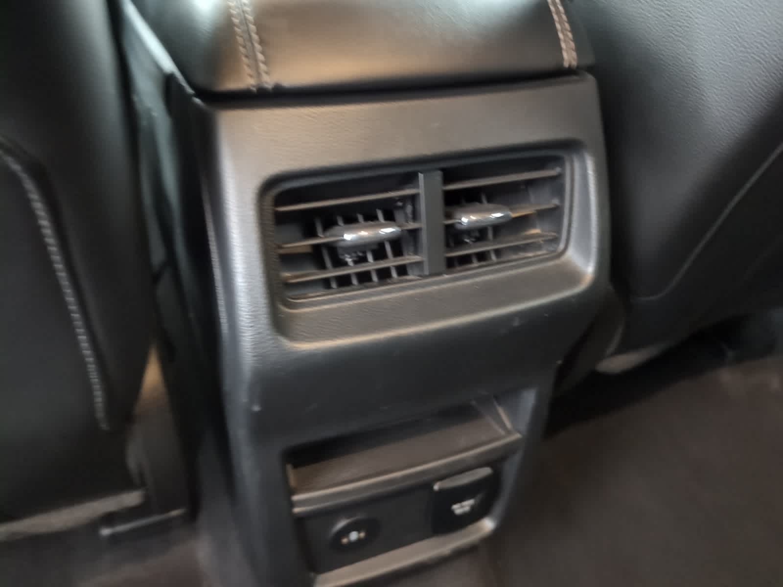 used 2024 Ford Edge car, priced at $23,898