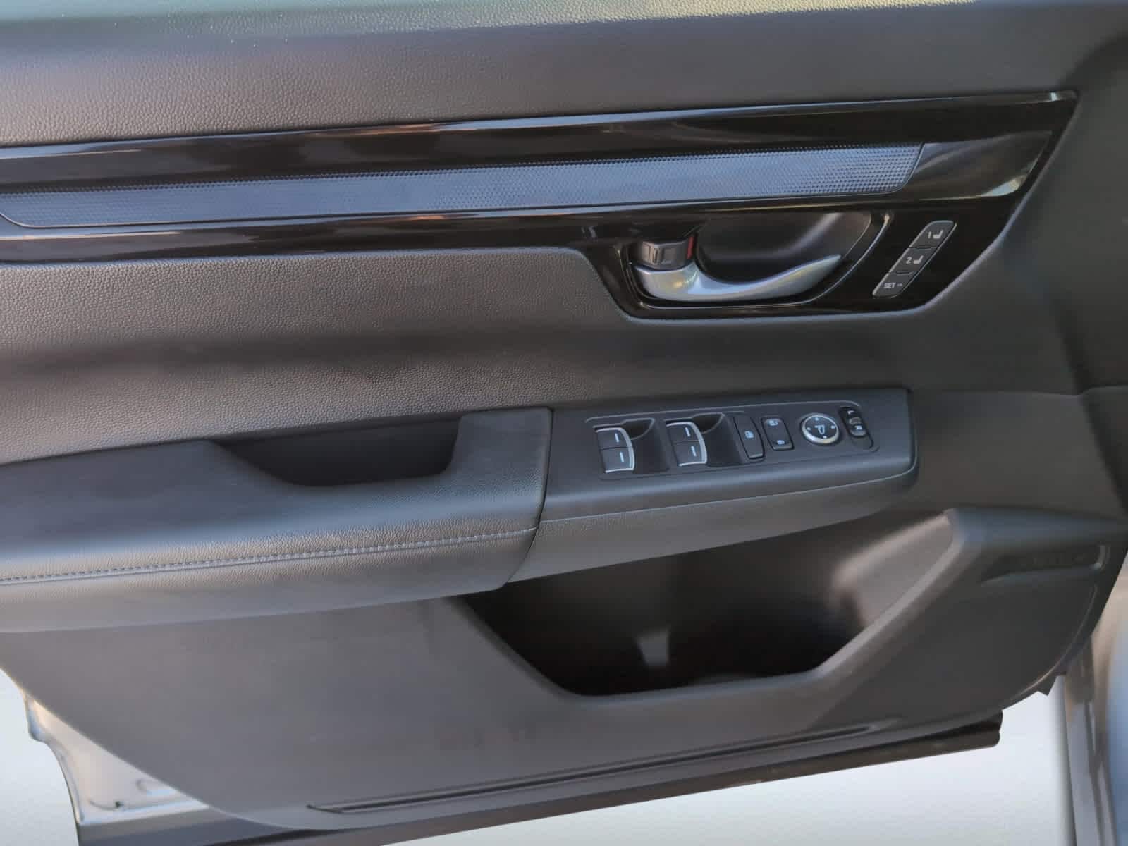 used 2023 Honda CR-V car, priced at $30,270