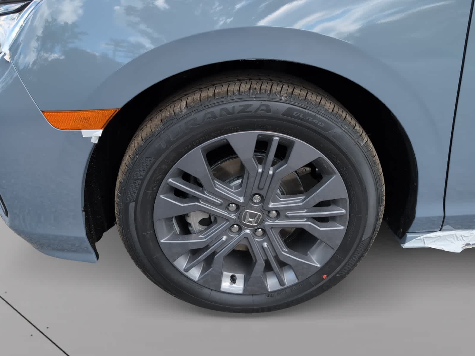 new 2026 Honda Odyssey car, priced at $49,995