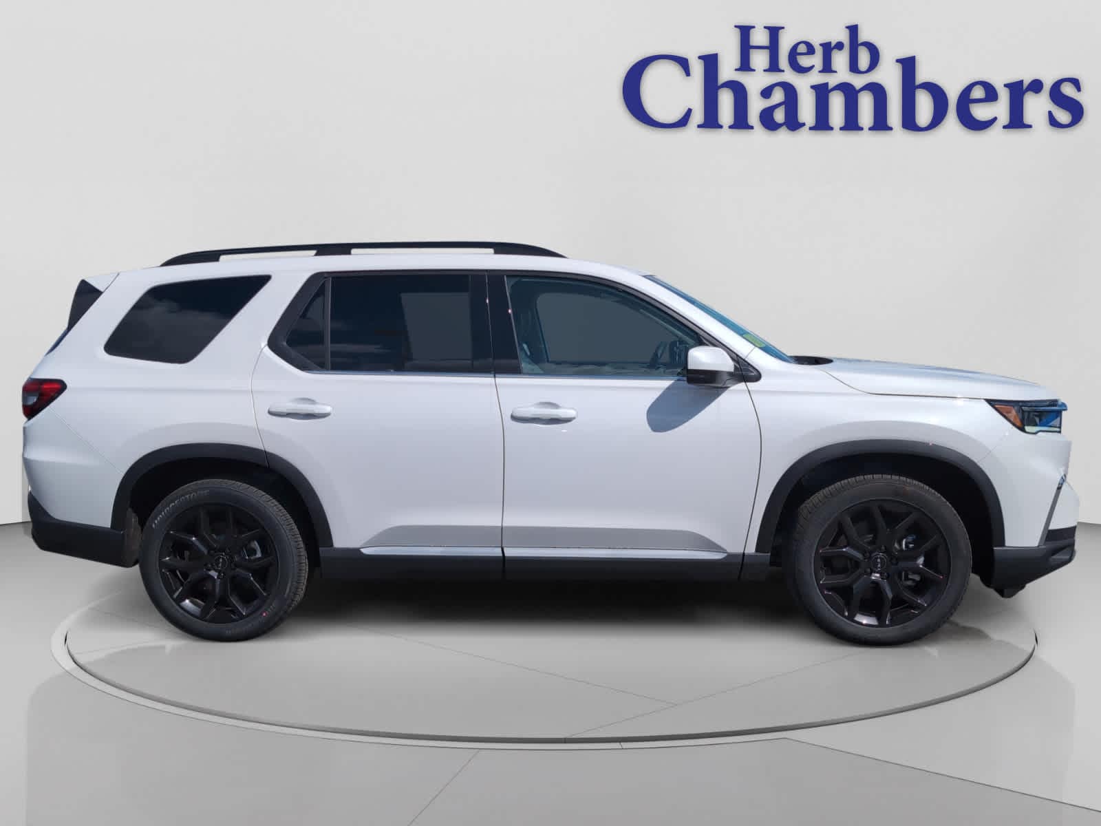 new 2025 Honda Pilot car, priced at $53,450