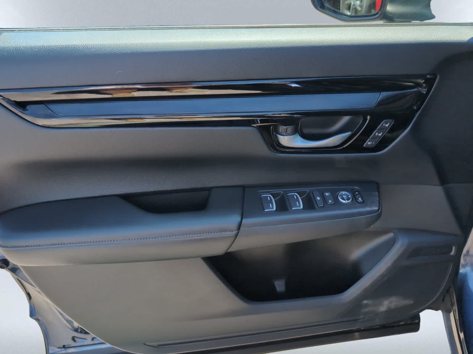 used 2024 Honda CR-V car, priced at $33,239