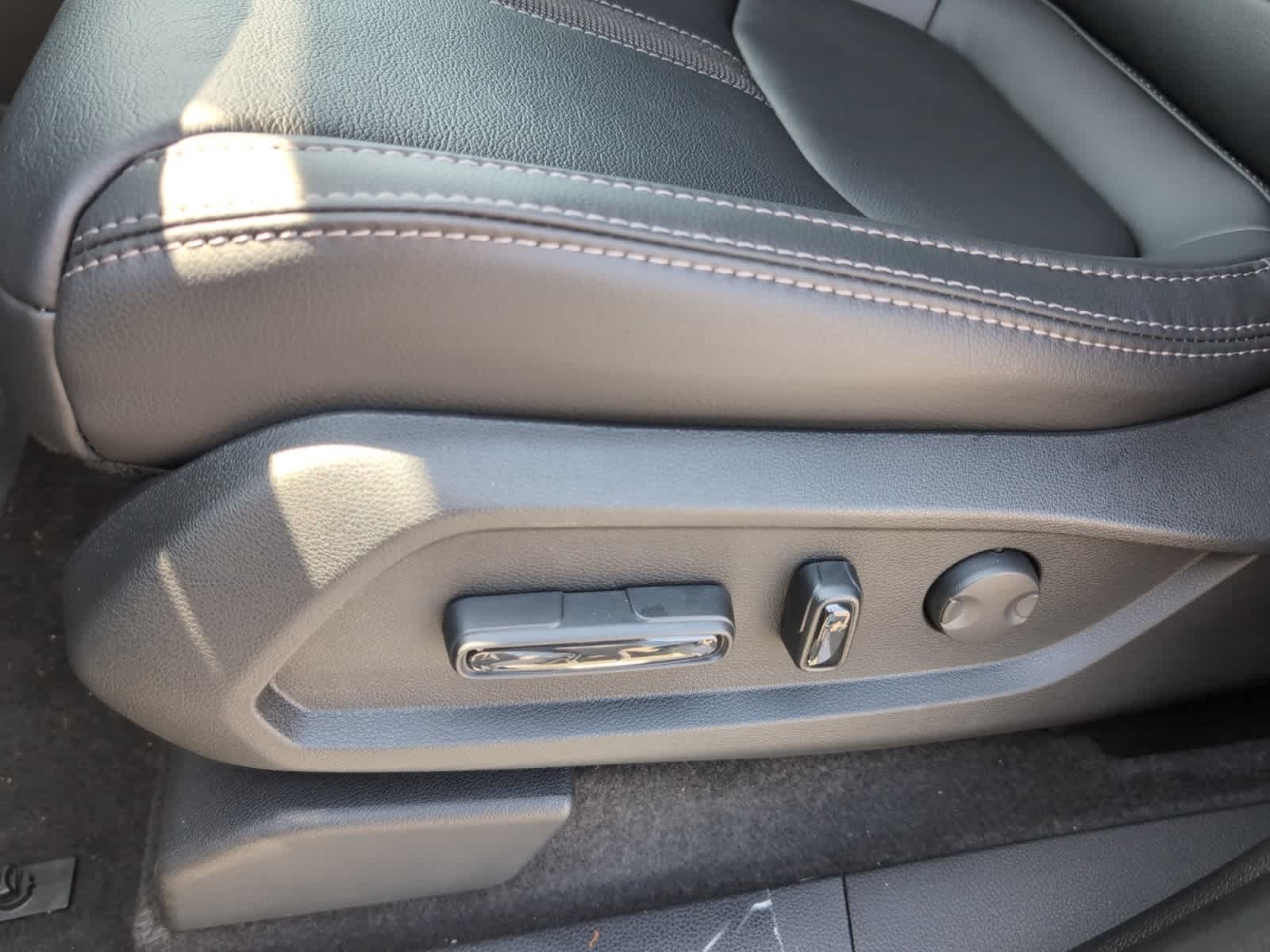 new 2025 Honda Pilot car, priced at $47,550