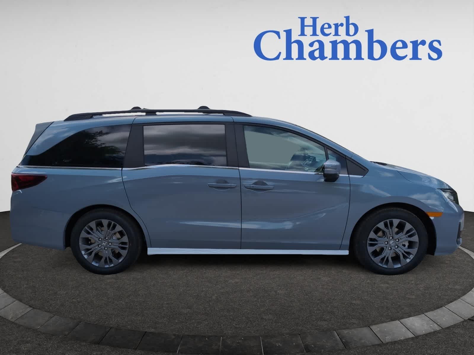 new 2026 Honda Odyssey car, priced at $49,445