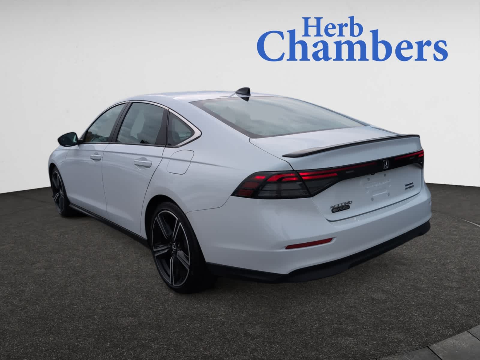 2024 Honda Accord Hybrid Sport photo 3