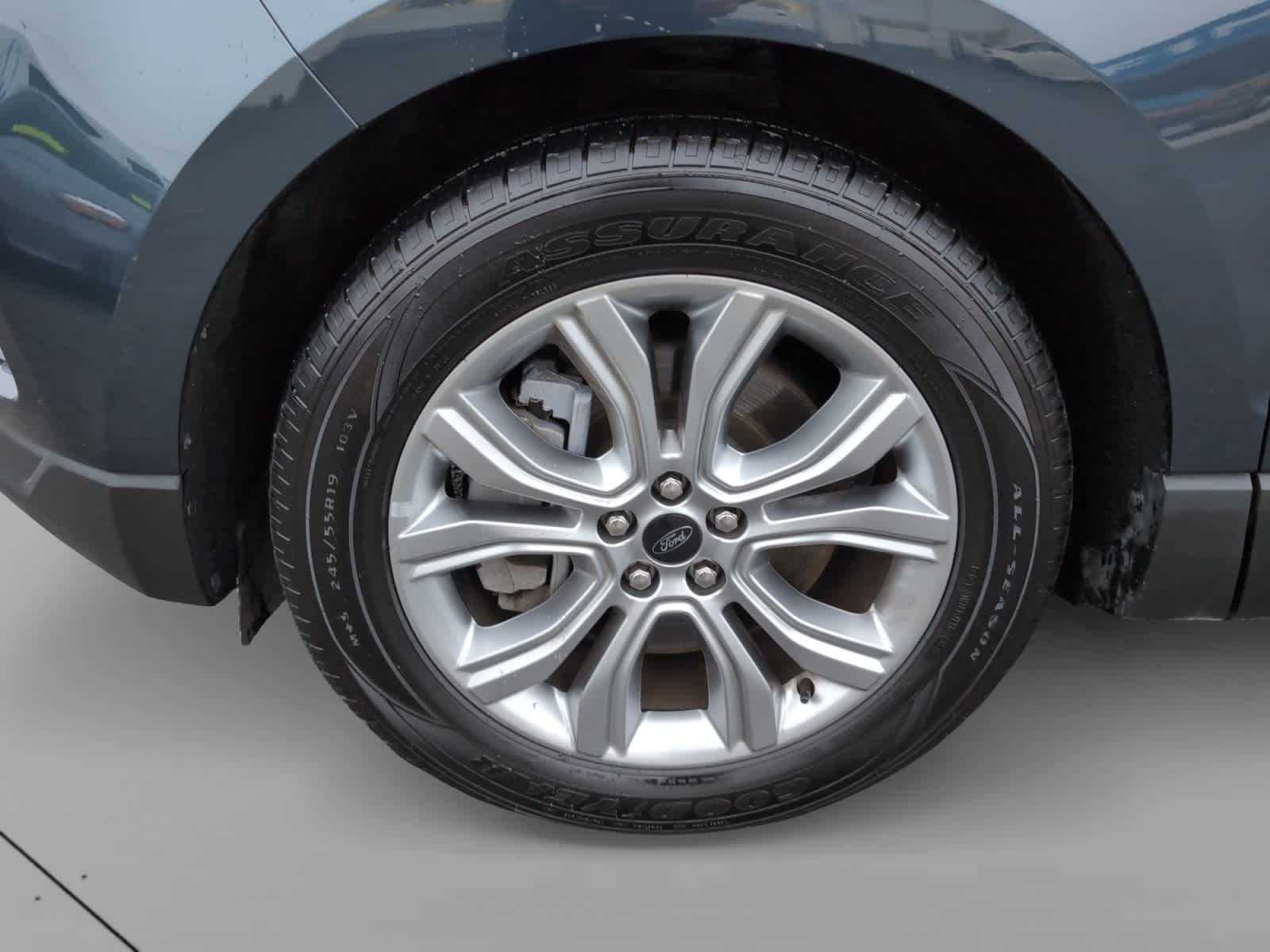 used 2024 Ford Edge car, priced at $23,898