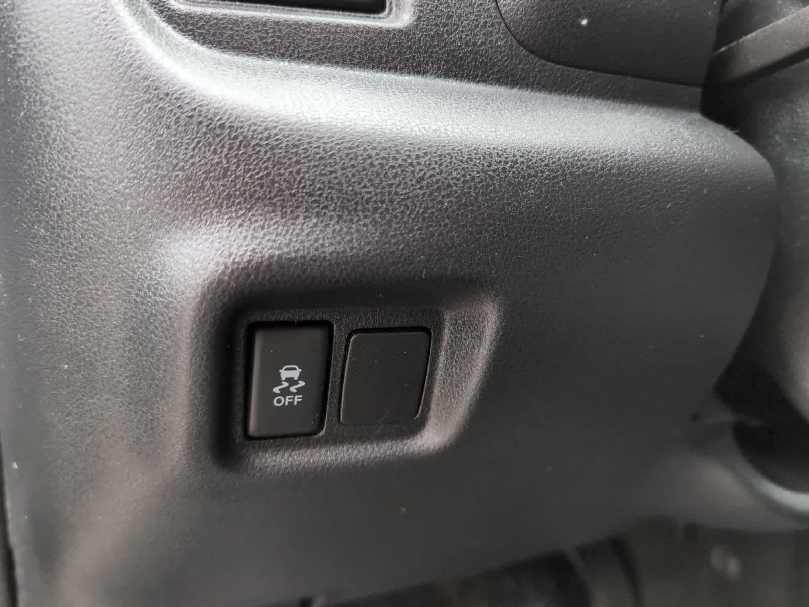 used 2014 Nissan Versa Note car, priced at $7,498