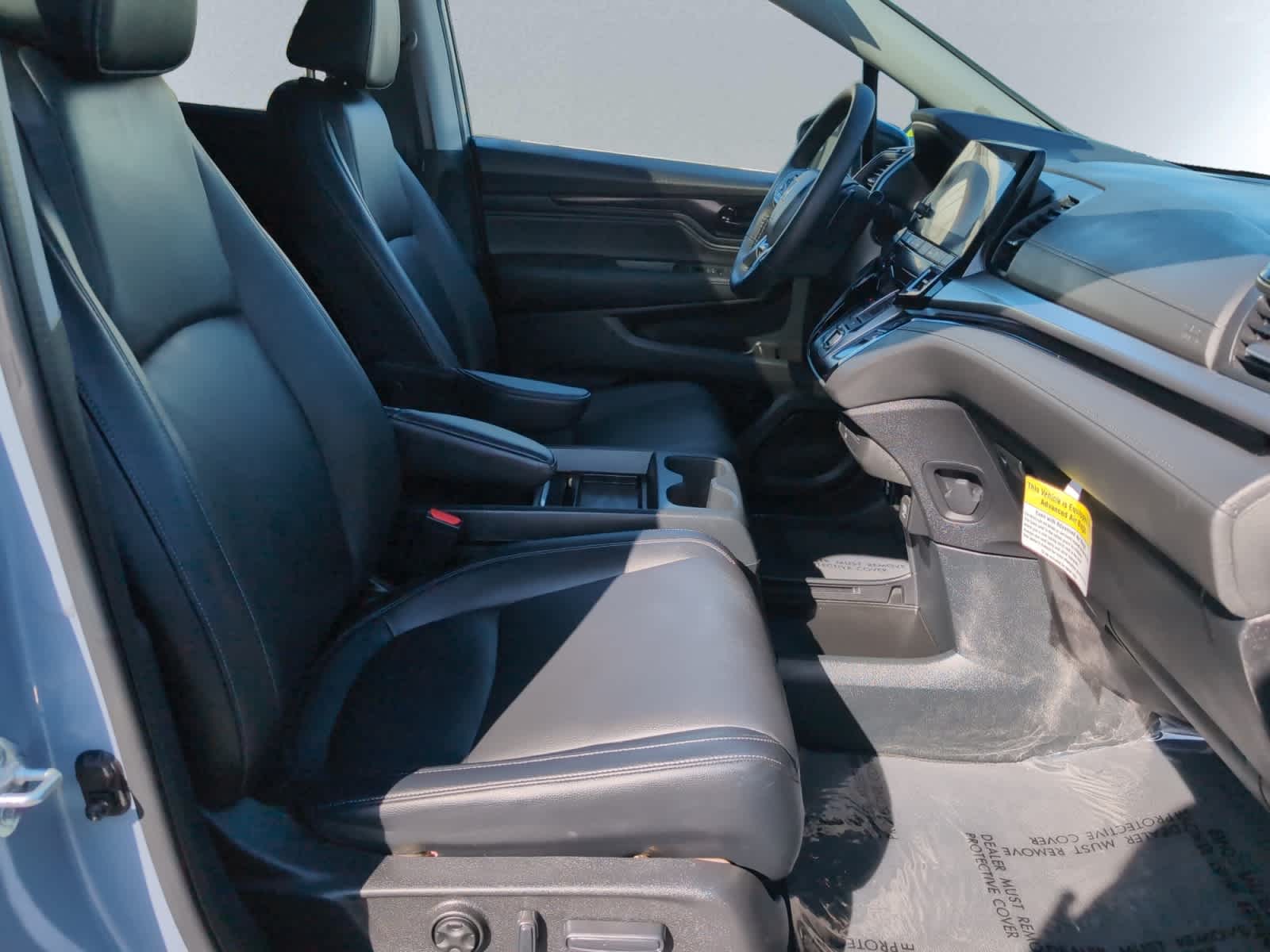 used 2023 Honda Odyssey car, priced at $36,248