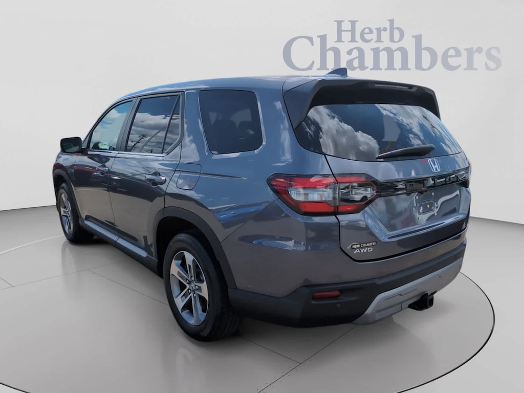 Used 2024 Honda Pilot EX-L SUV