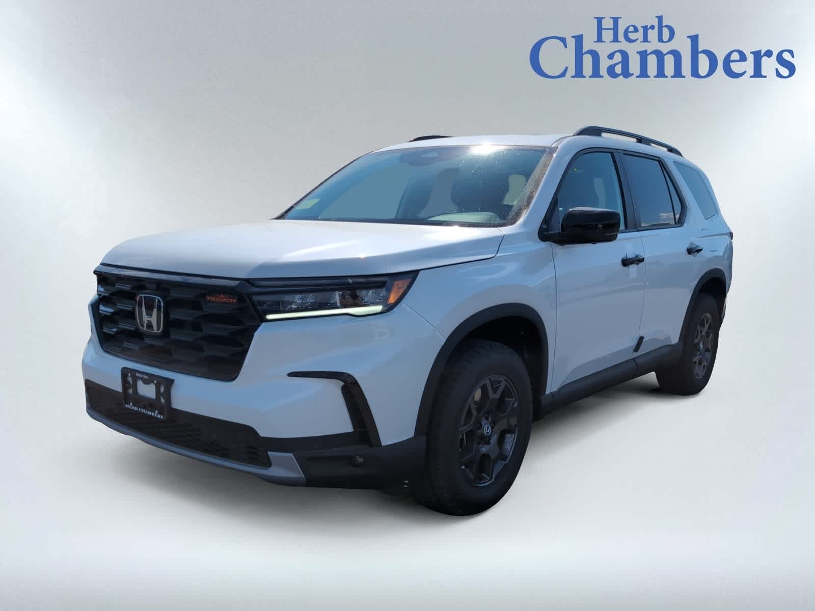 new 2025 Honda Pilot car, priced at $51,350