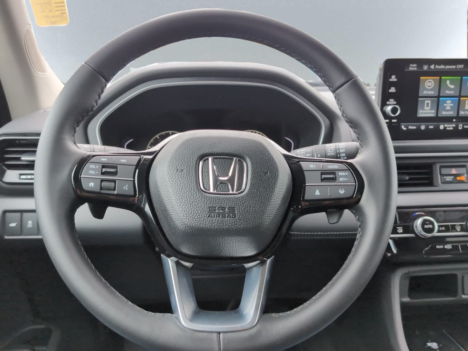 new 2025 Honda Pilot car, priced at $47,095