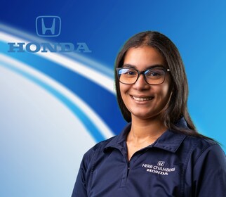 Staff member Tatiana Delacruz from ID_ef916e