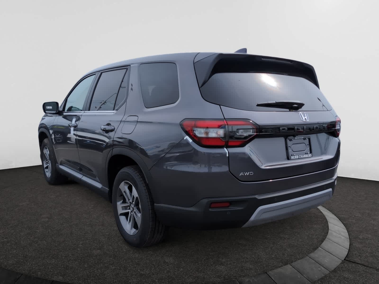 2025 Honda Pilot EX-L photo 3