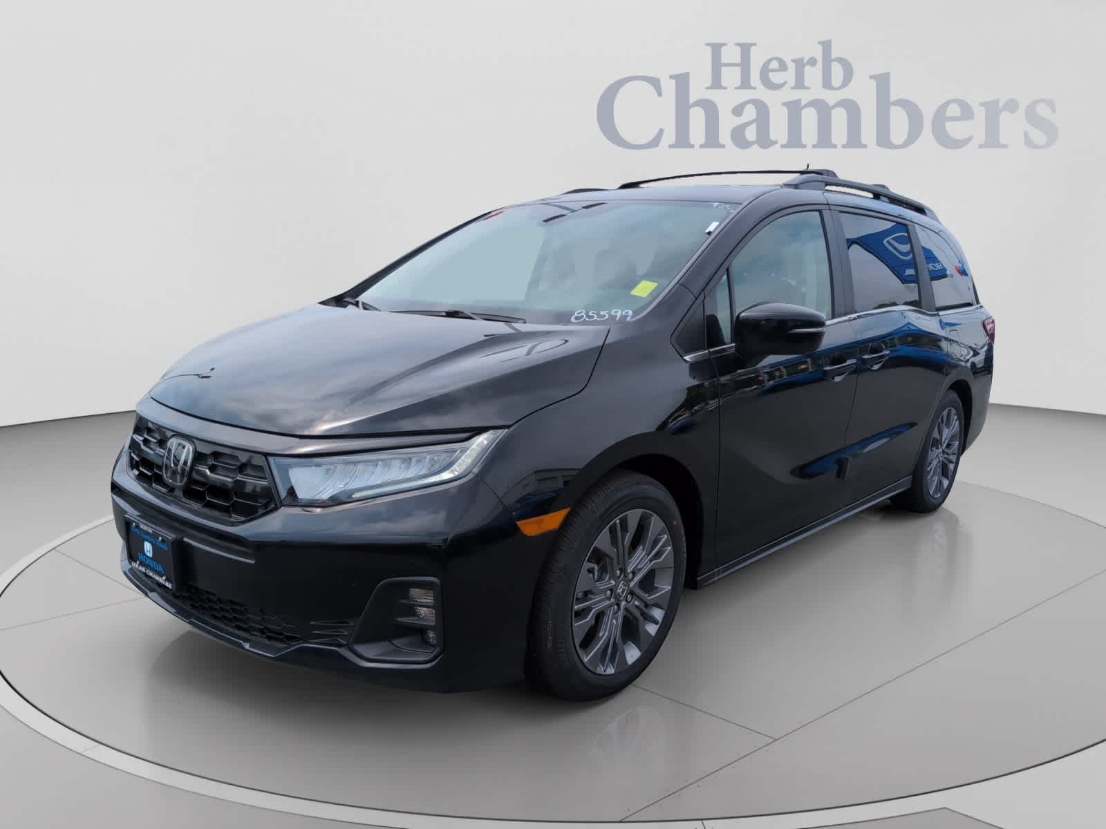 2026 Honda Odyssey Touring - Photo 10