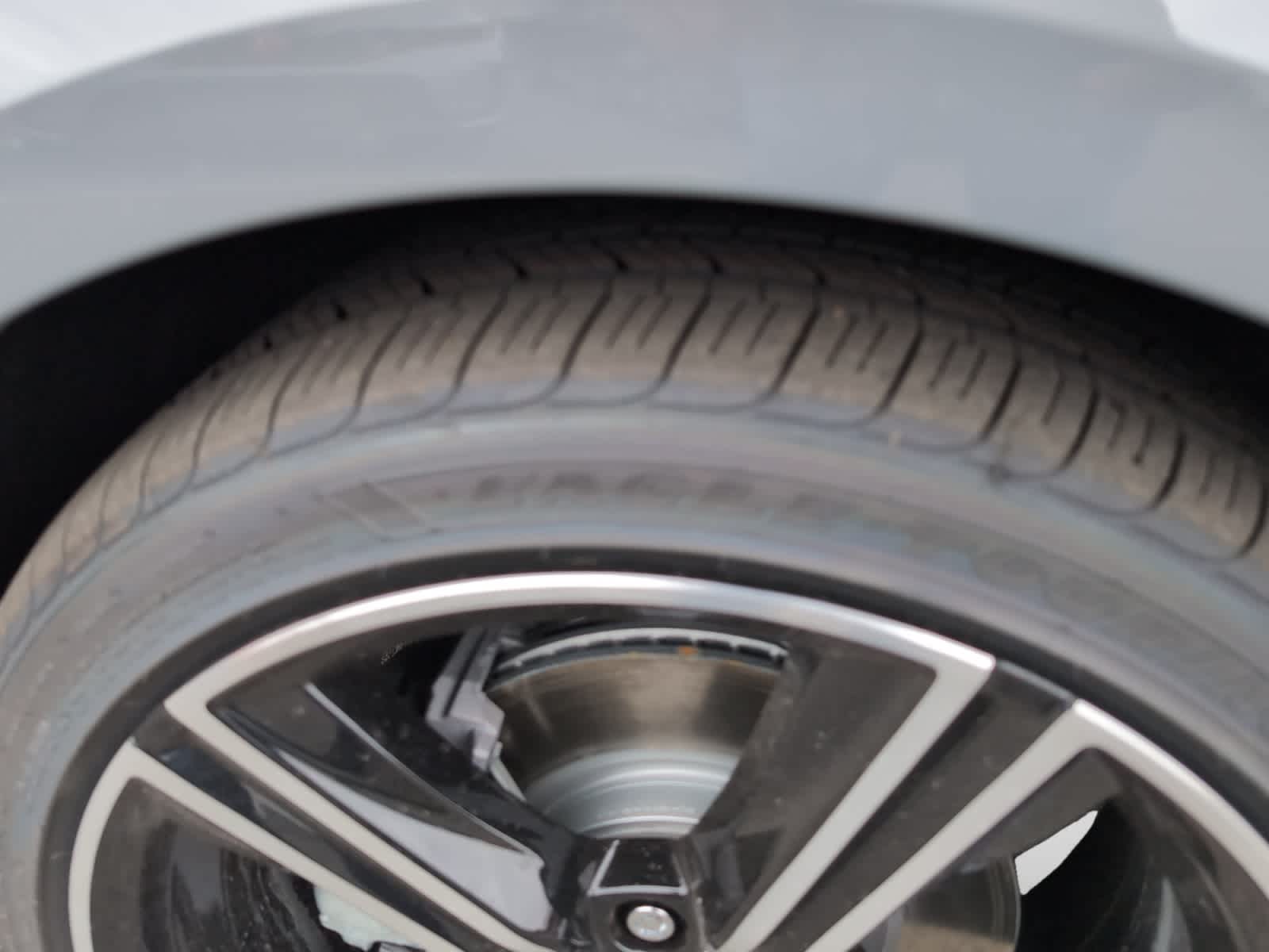 new 2025 Honda Accord Hybrid car, priced at $35,305