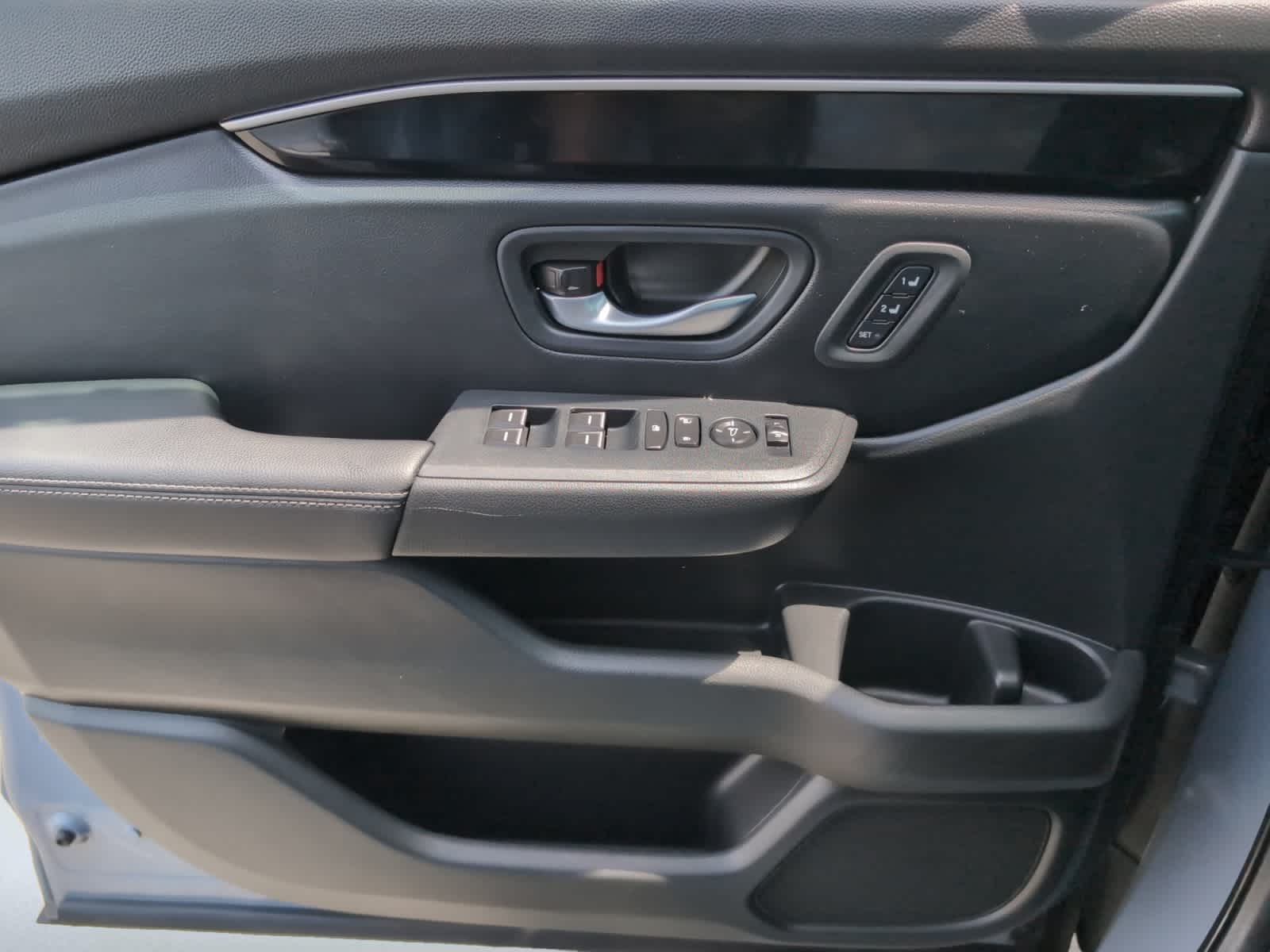 used 2025 Honda Pilot car, priced at $44,420