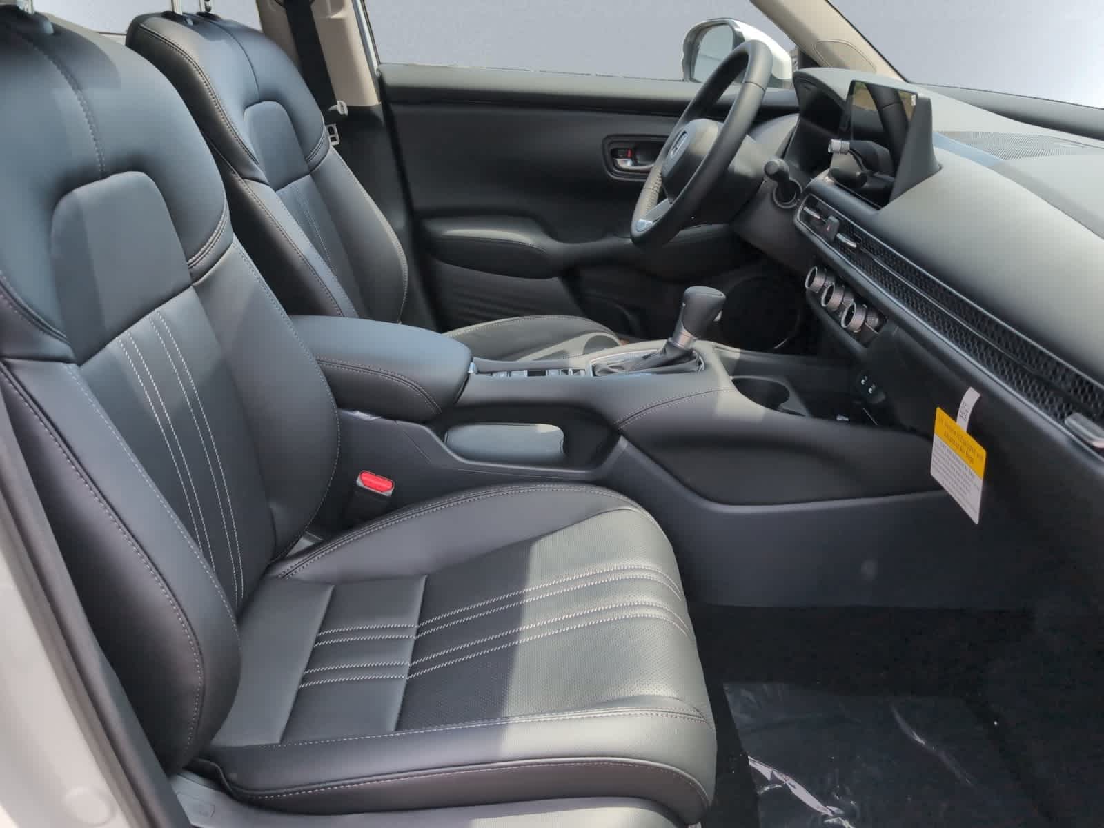 new 2027 Honda HR-V car, priced at $31,900
