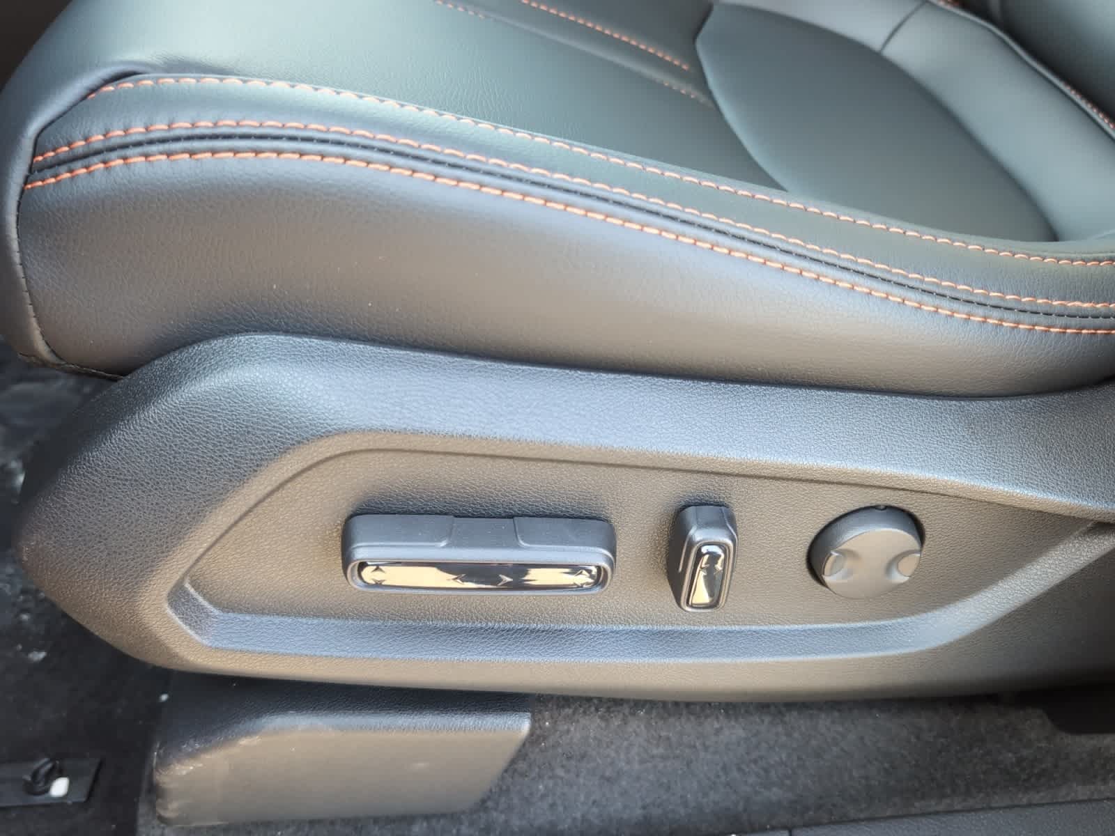 new 2025 Honda Pilot car, priced at $51,350