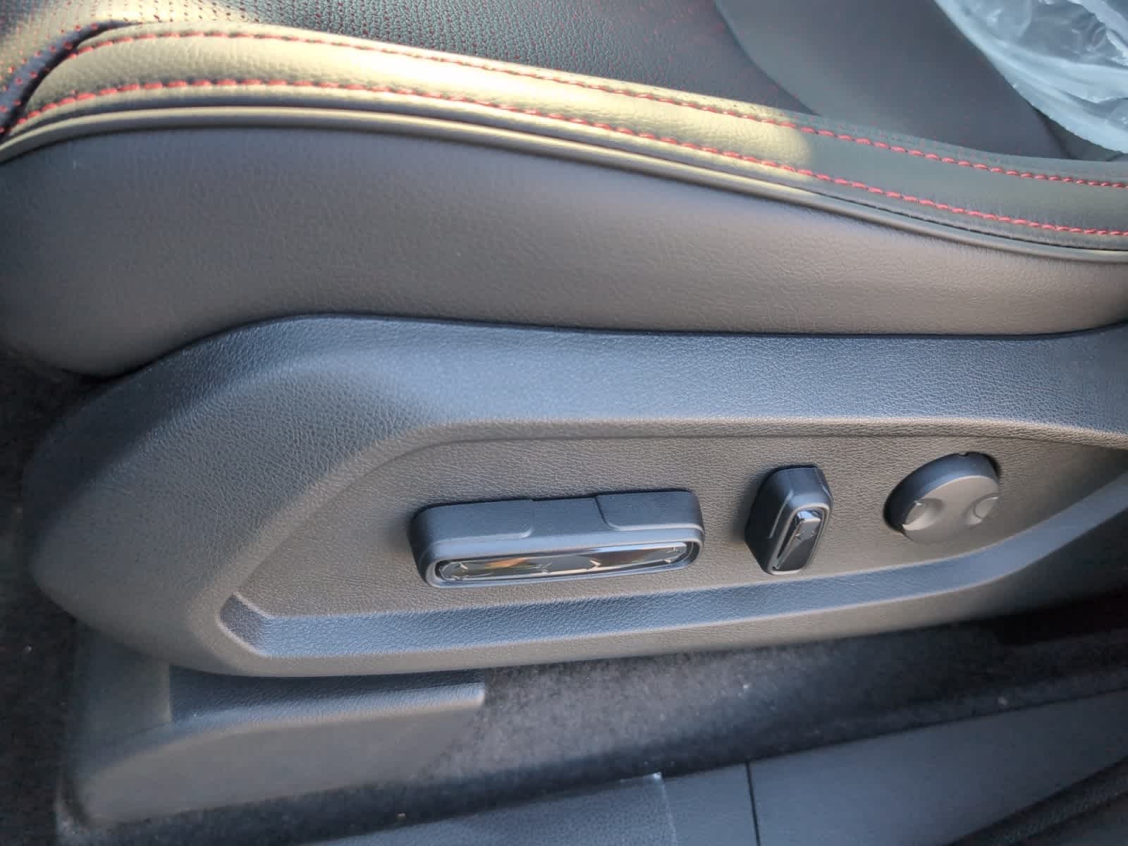 new 2025 Honda Pilot car, priced at $56,530