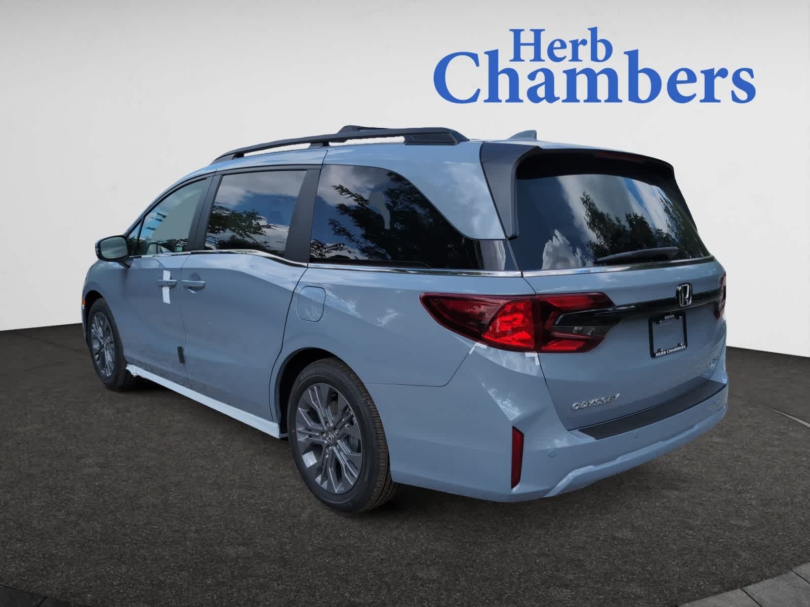 new 2026 Honda Odyssey car, priced at $49,445
