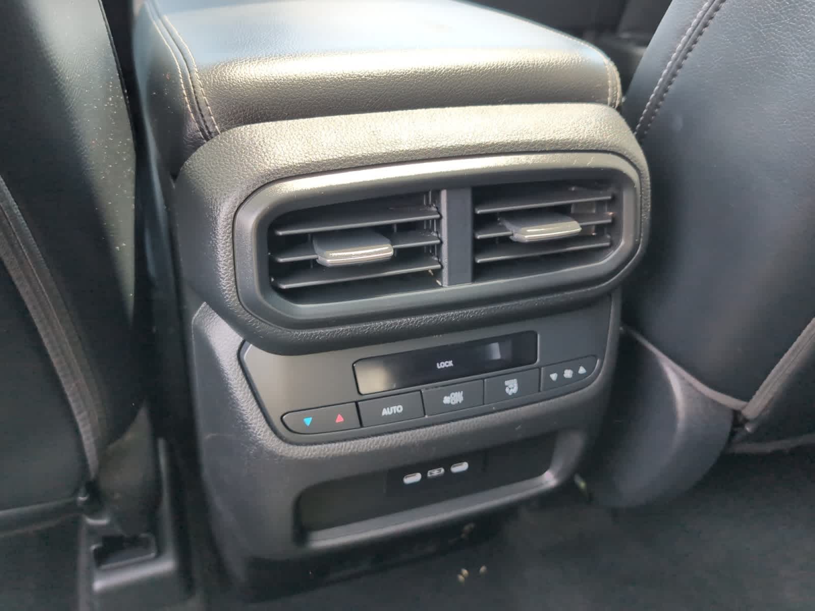used 2025 Honda Pilot car, priced at $44,420