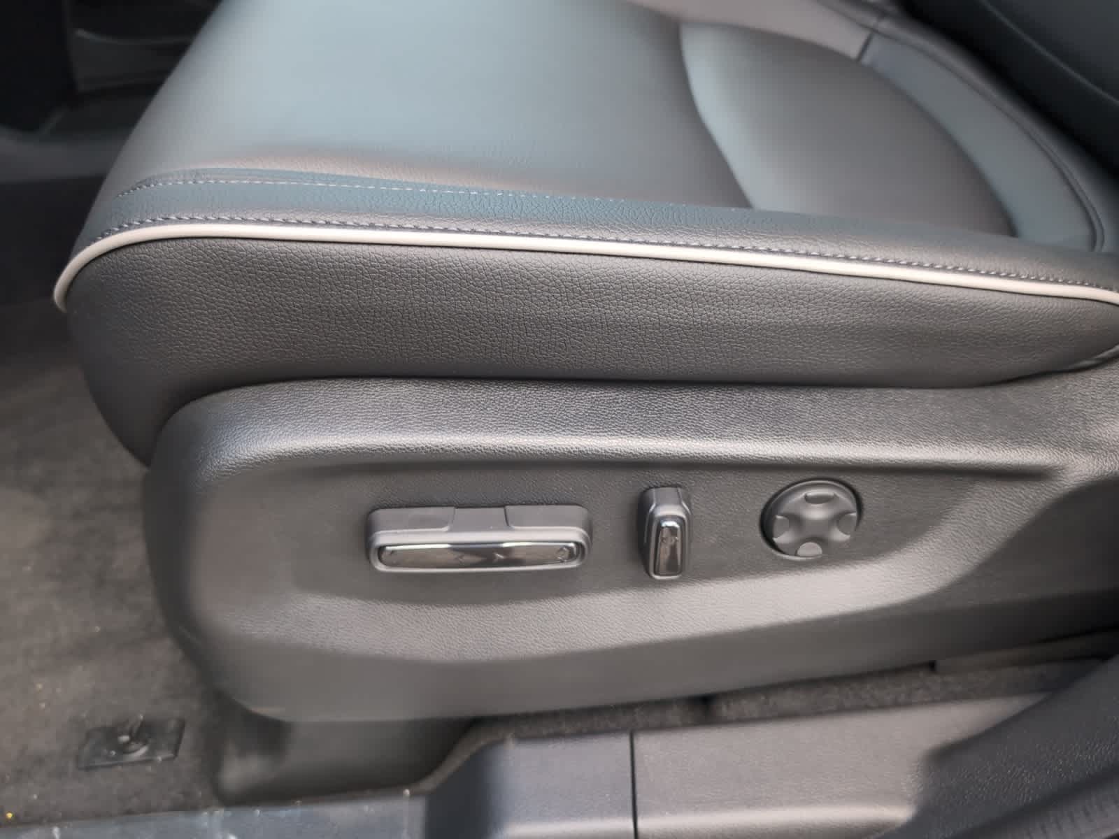 new 2026 Honda Odyssey car, priced at $48,990