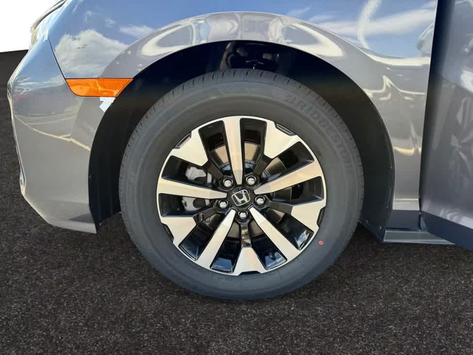 new 2026 Honda Odyssey car, priced at $44,290