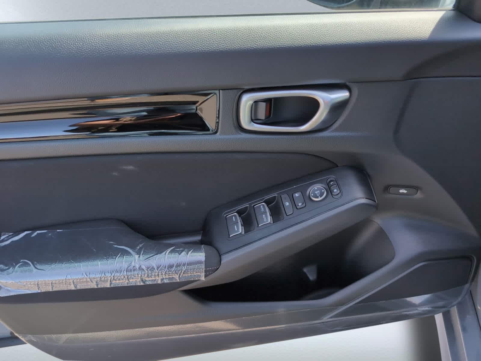 new 2026 Honda Civic Hybrid car, priced at $30,945