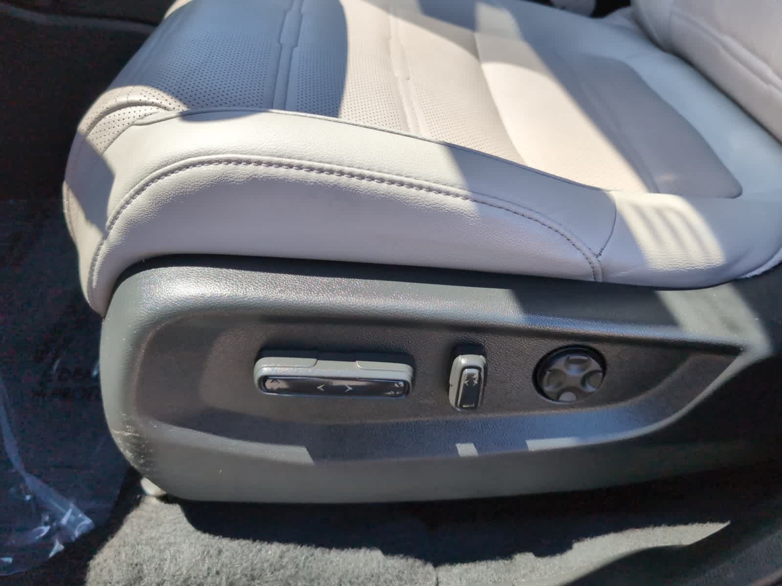 used 2022 Honda CR-V car, priced at $21,490