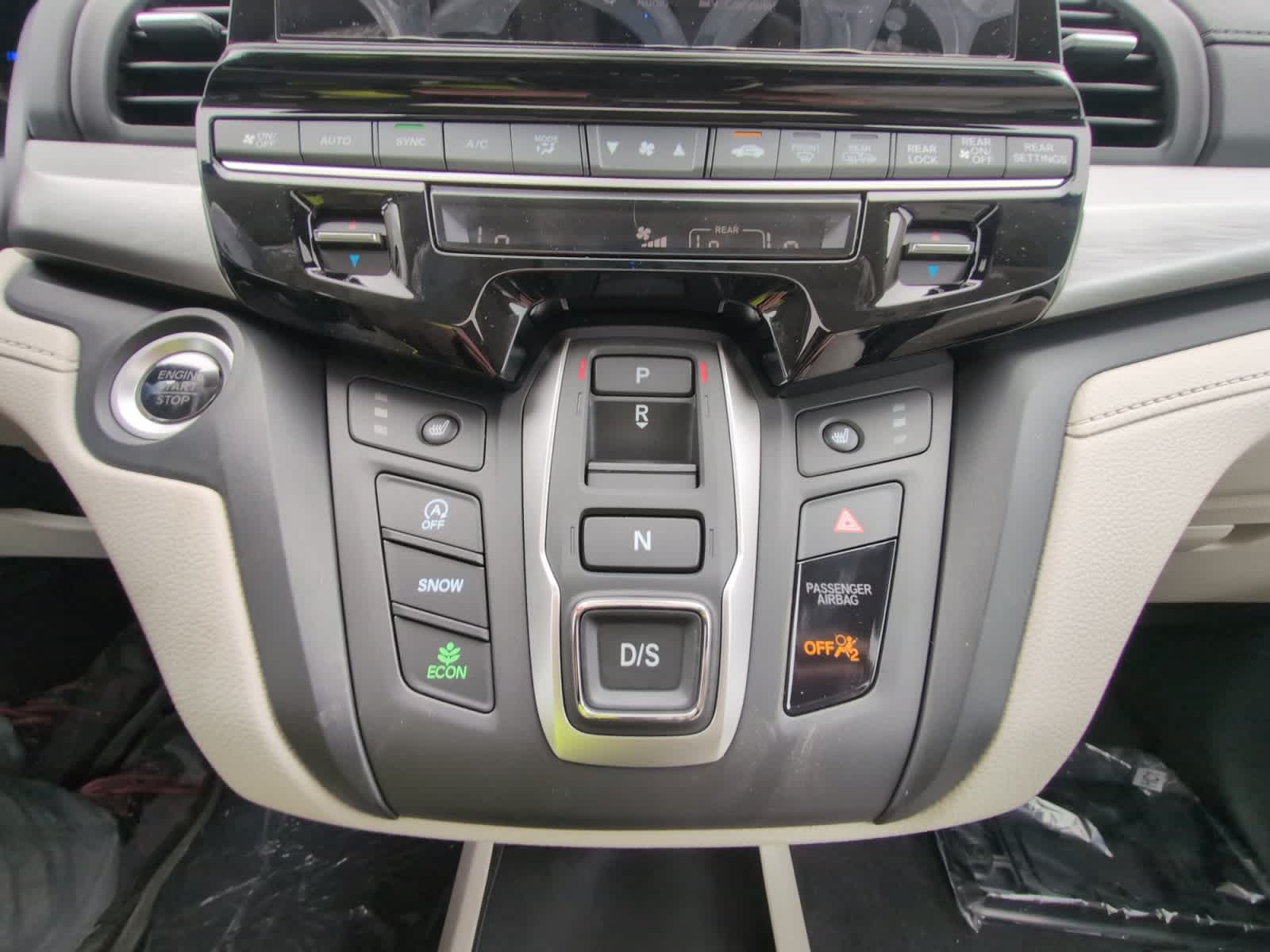 new 2026 Honda Odyssey car, priced at $44,290