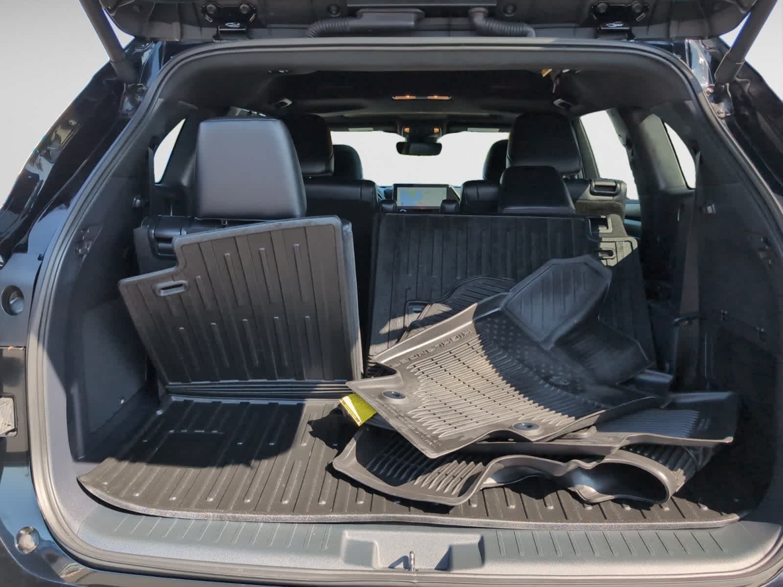 2024 Toyota Highlander XSE photo 4