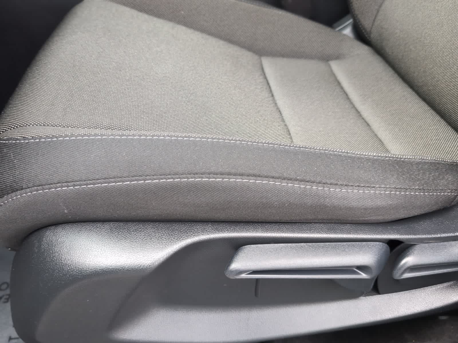 used 2025 Honda CR-V car, priced at $29,952
