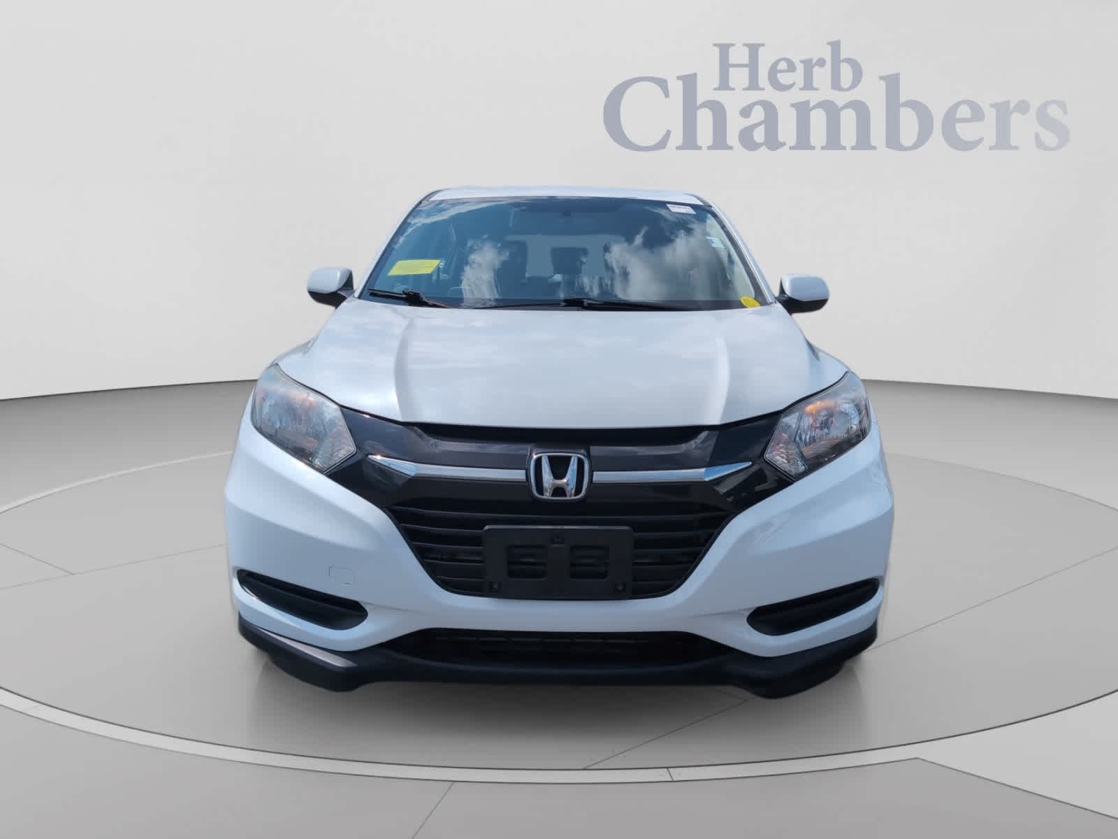 Used 2016 Honda HR-V LX with VIN 3CZRU6H39GM707810 for sale in Lynnfield, MA