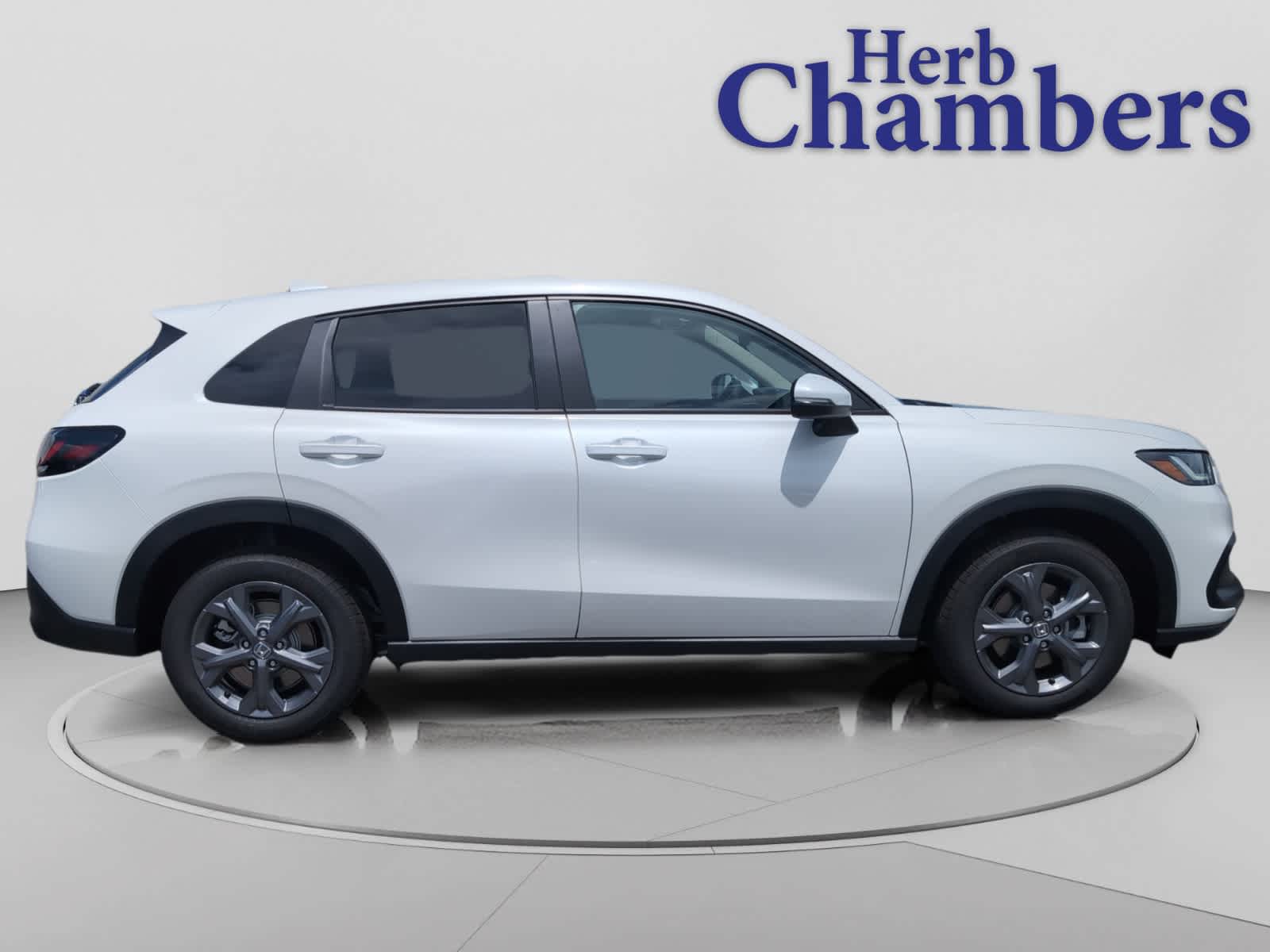 new 2027 Honda HR-V car, priced at $30,005