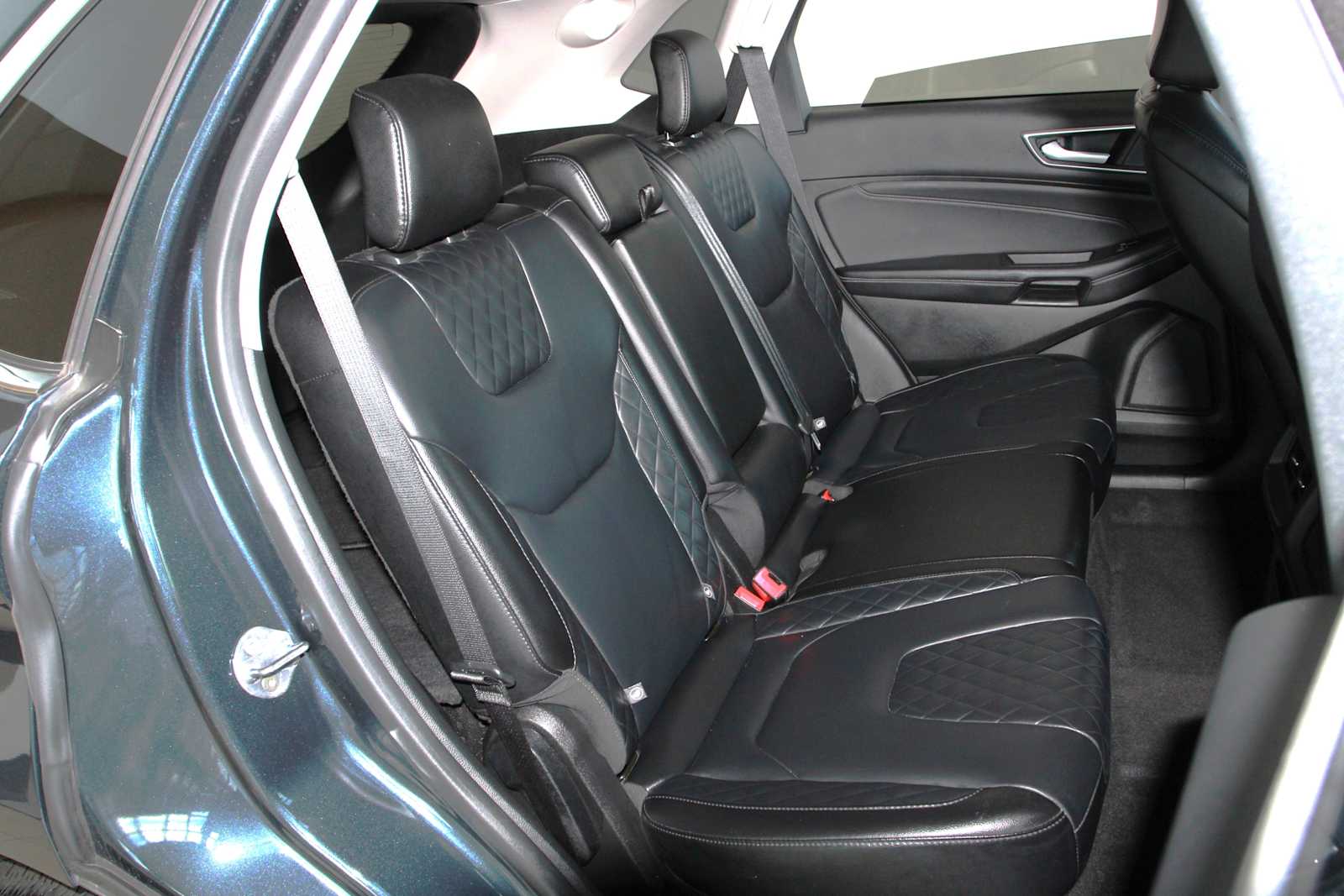 used 2024 Ford Edge car, priced at $23,998