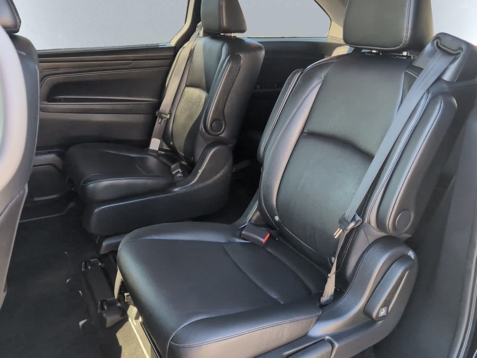 used 2024 Honda Odyssey car, priced at $33,998