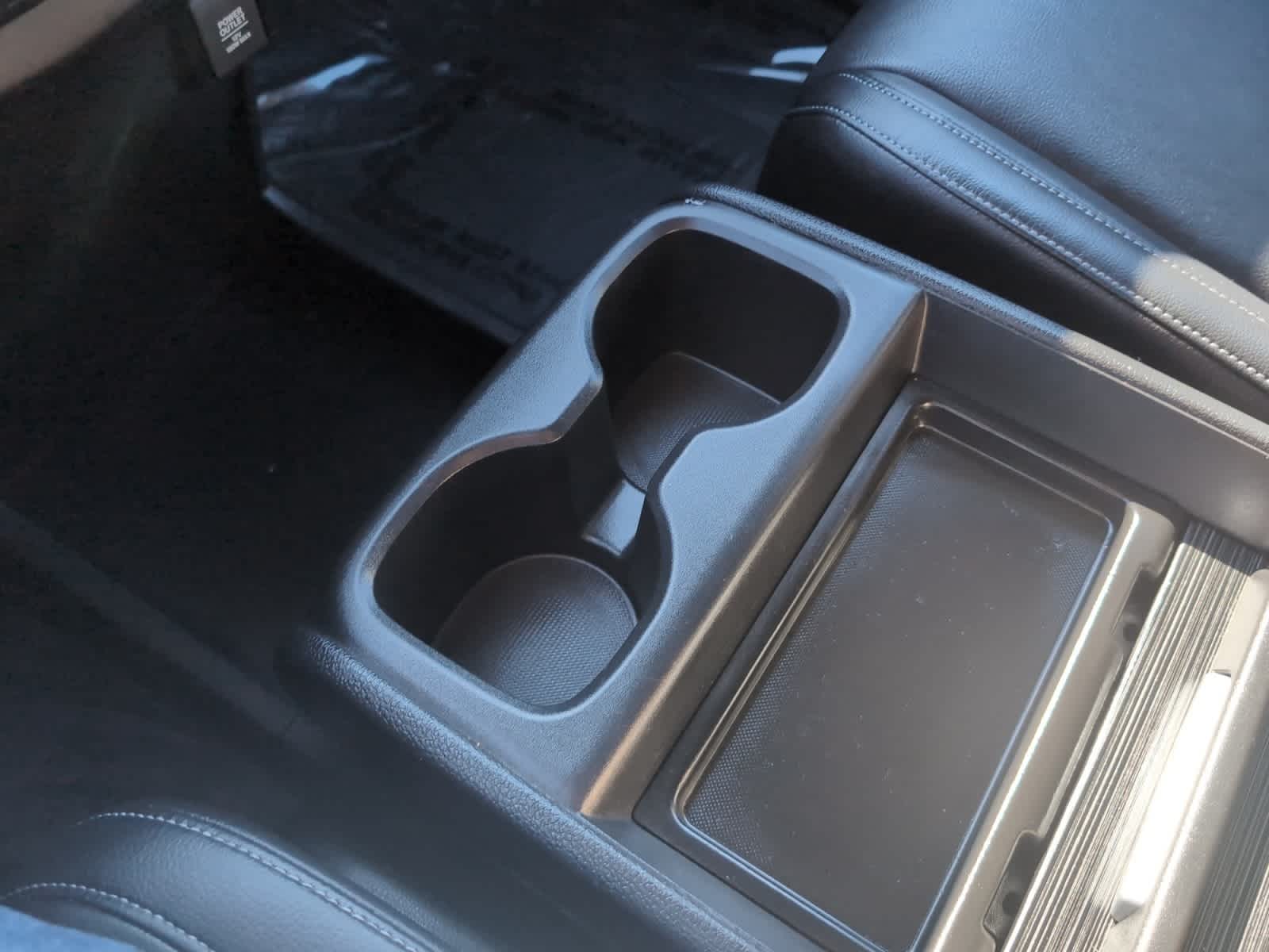 used 2024 Honda Odyssey car, priced at $33,998