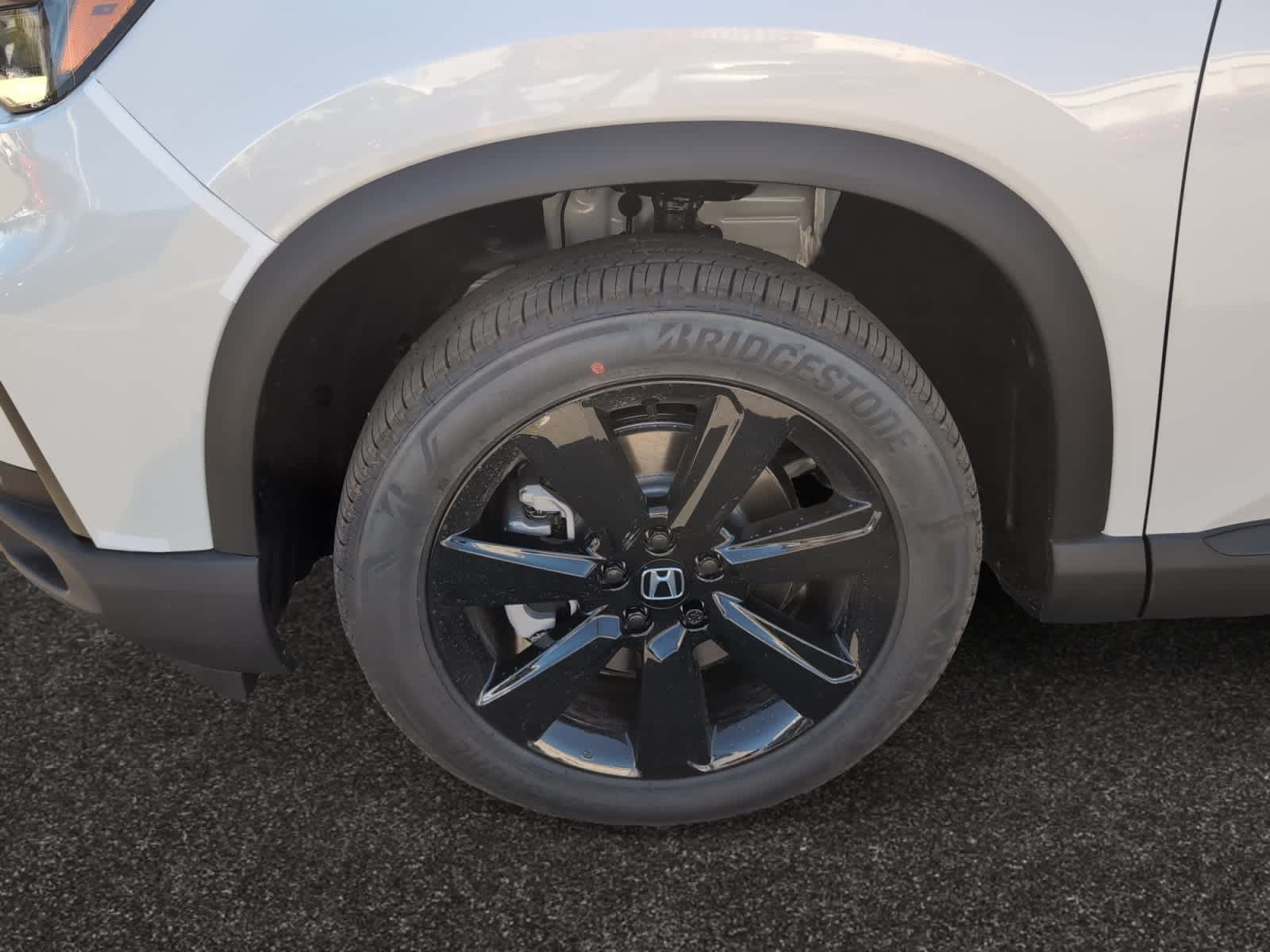 new 2025 Honda Pilot car, priced at $56,530