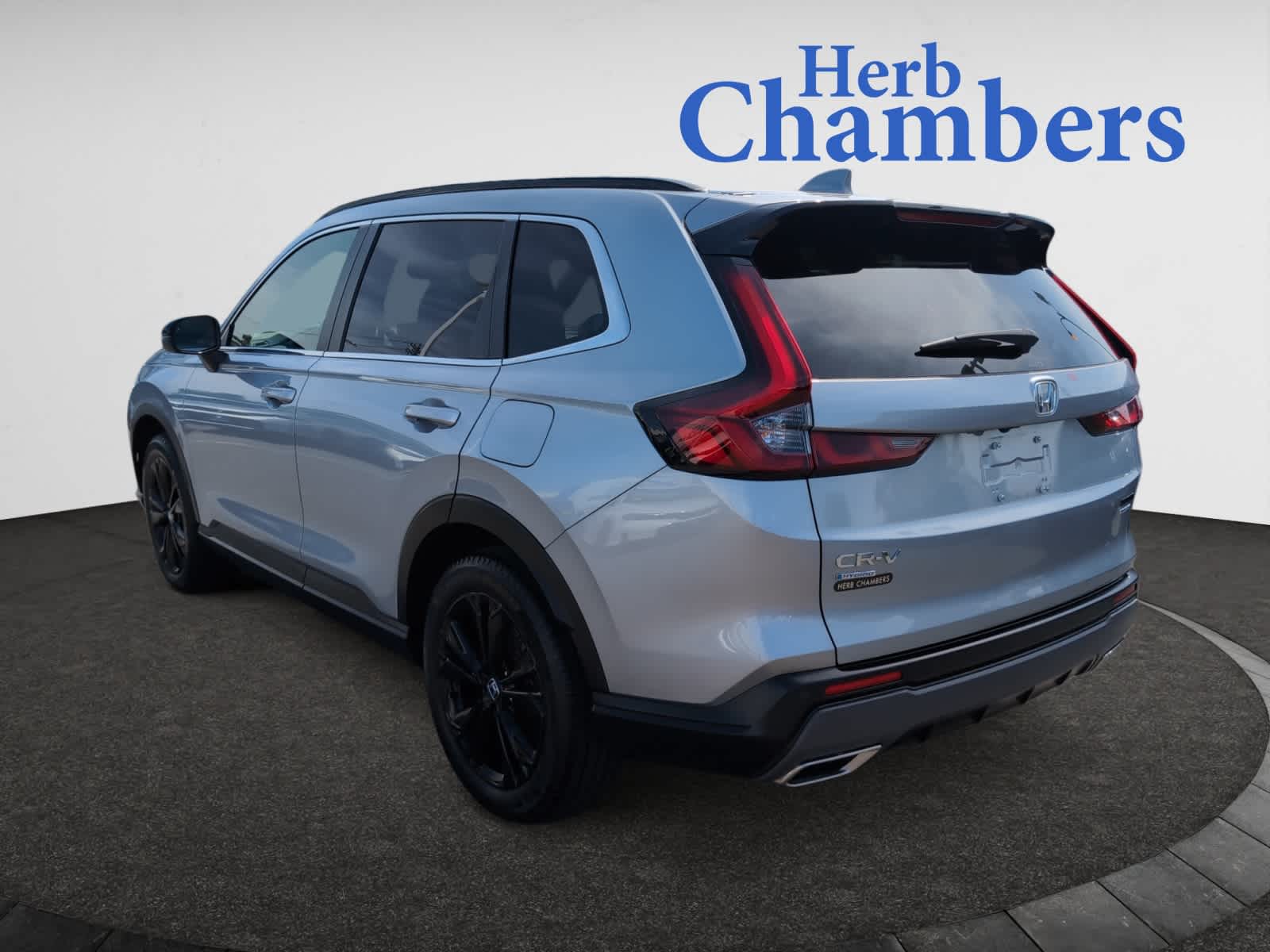 2023 Honda CR-V Hybrid Sport Touring photo 2
