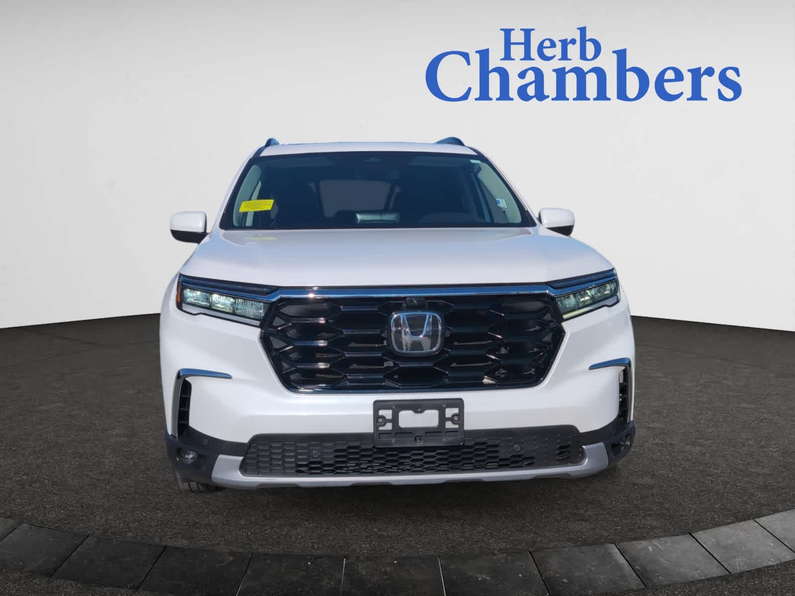 2023 Honda Pilot Elite photo 2