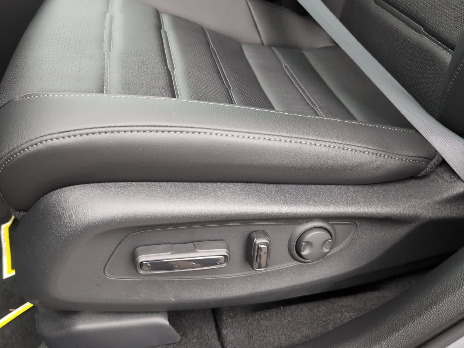 new 2026 Honda CR-V car, priced at $37,305