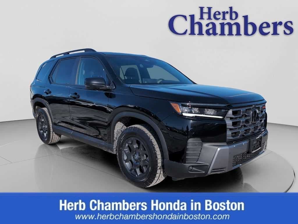 2026 Honda Pilot TrailSport AWD's photo