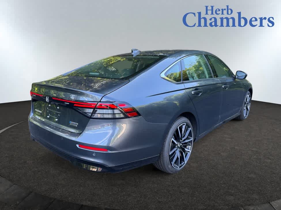 new 2025 Honda Accord Hybrid car, priced at $40,495