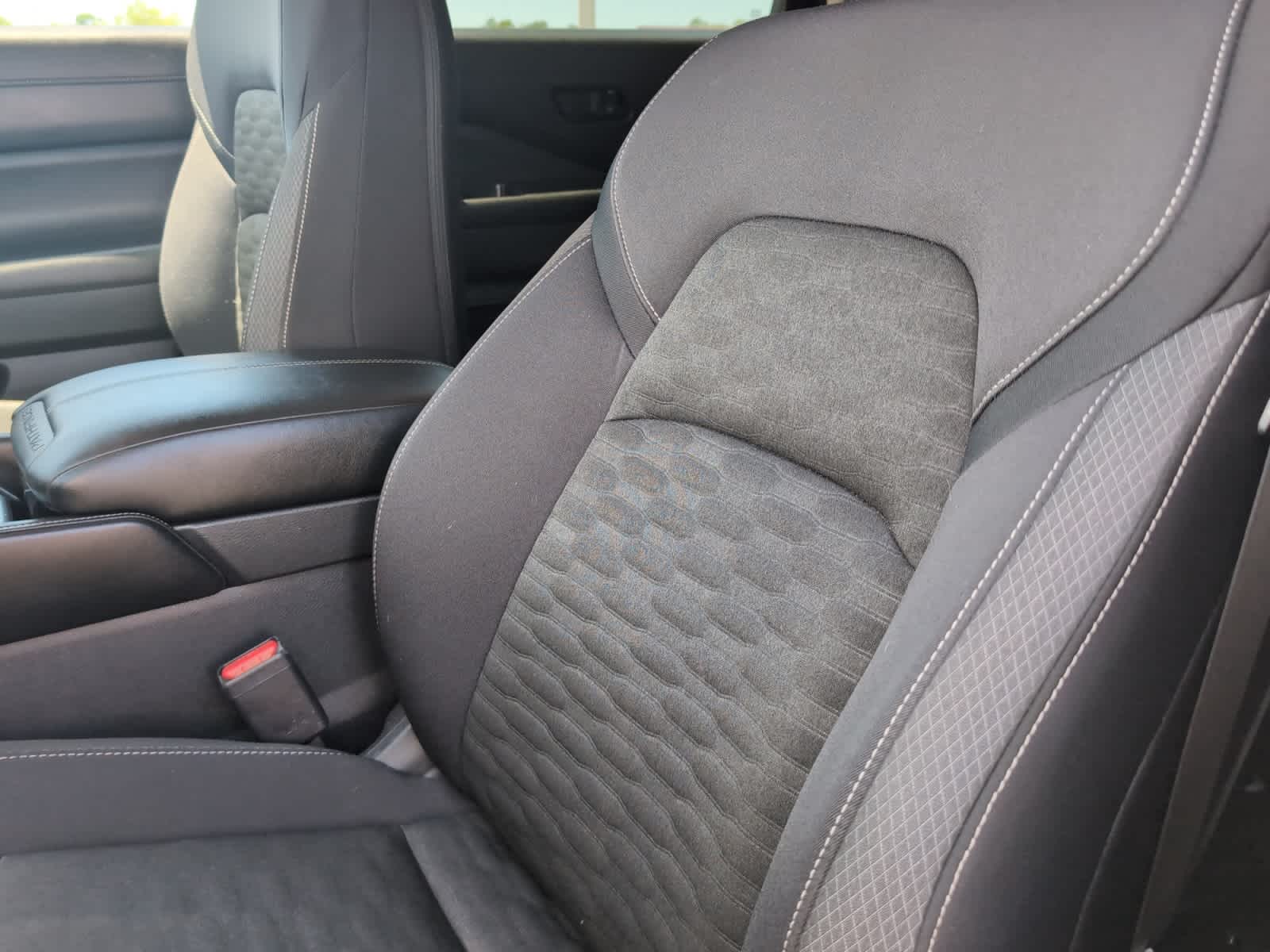 used 2025 Nissan Pathfinder car, priced at $33,298