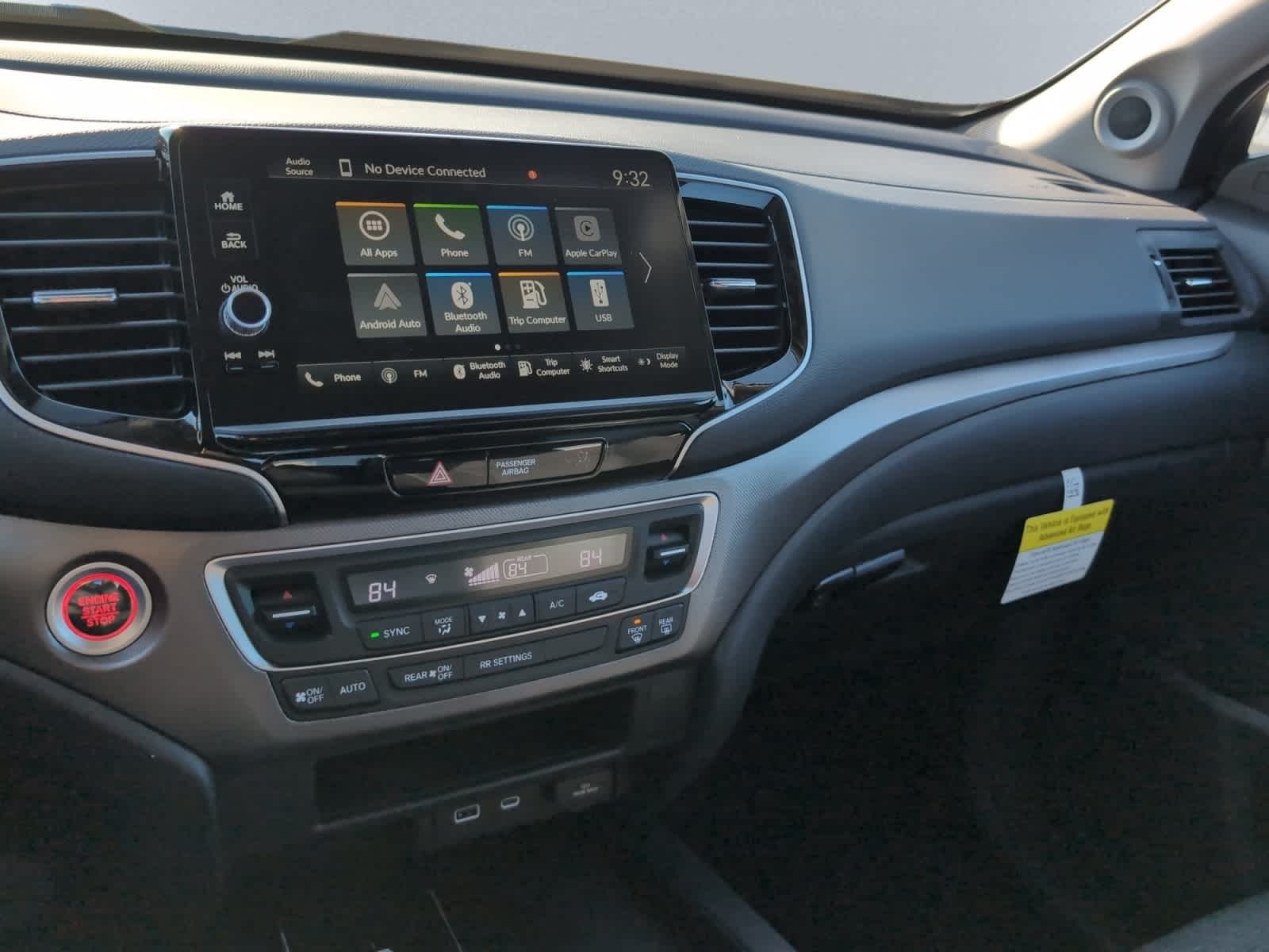 2025 Honda Ridgeline Sport - Photo 11