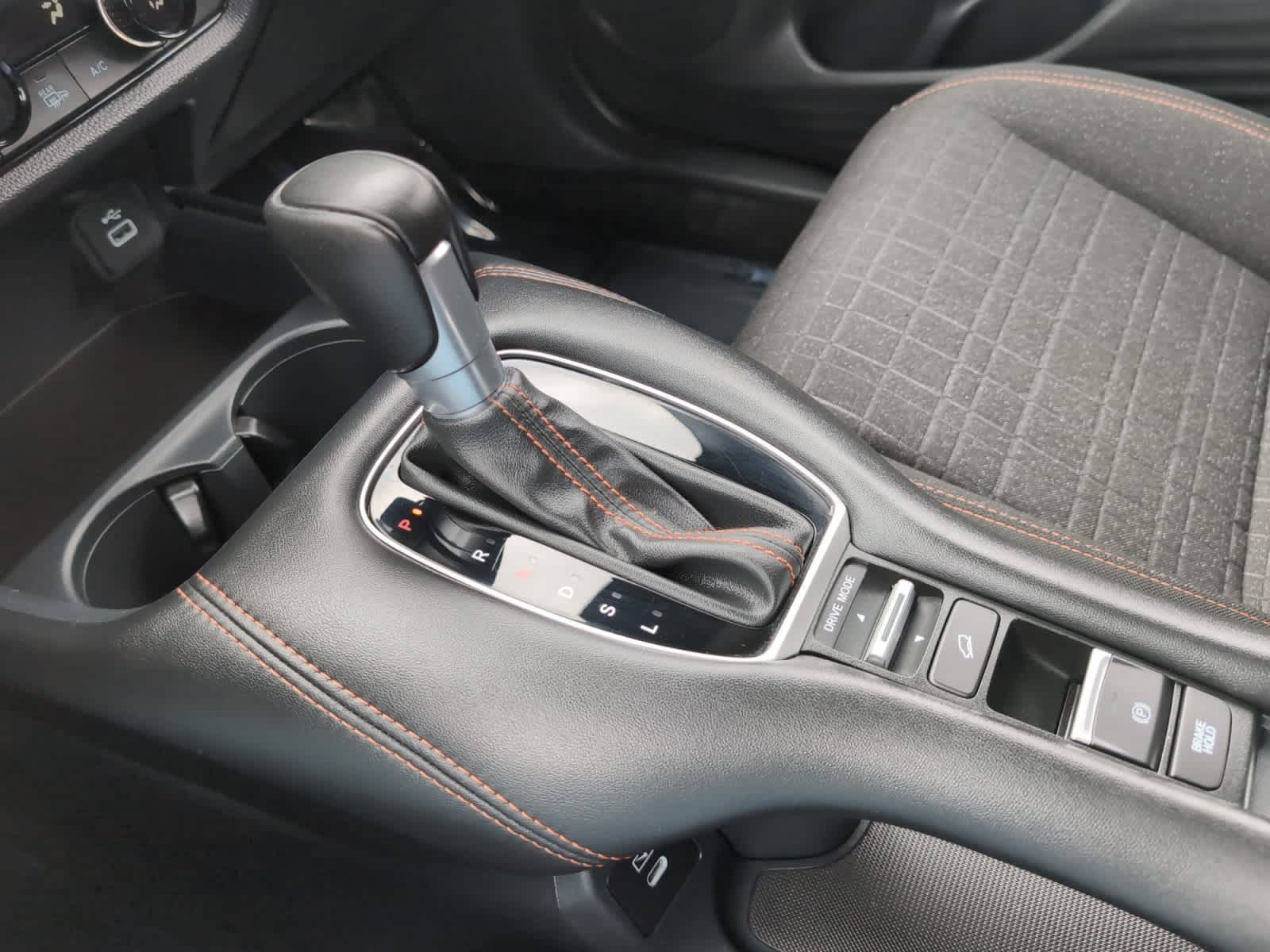 used 2025 Honda HR-V car, priced at $27,959